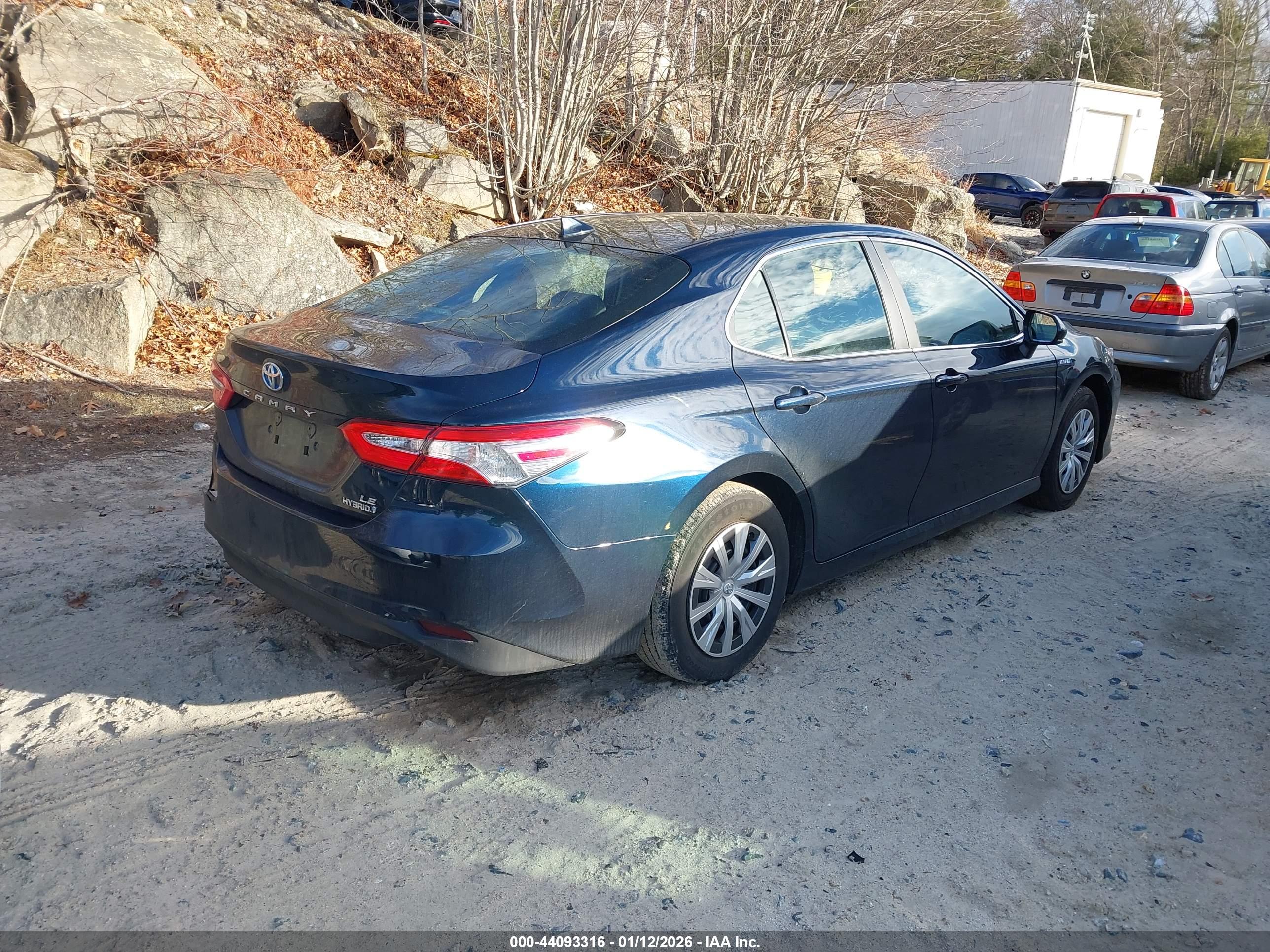 TOYOTA CAMRY image 4