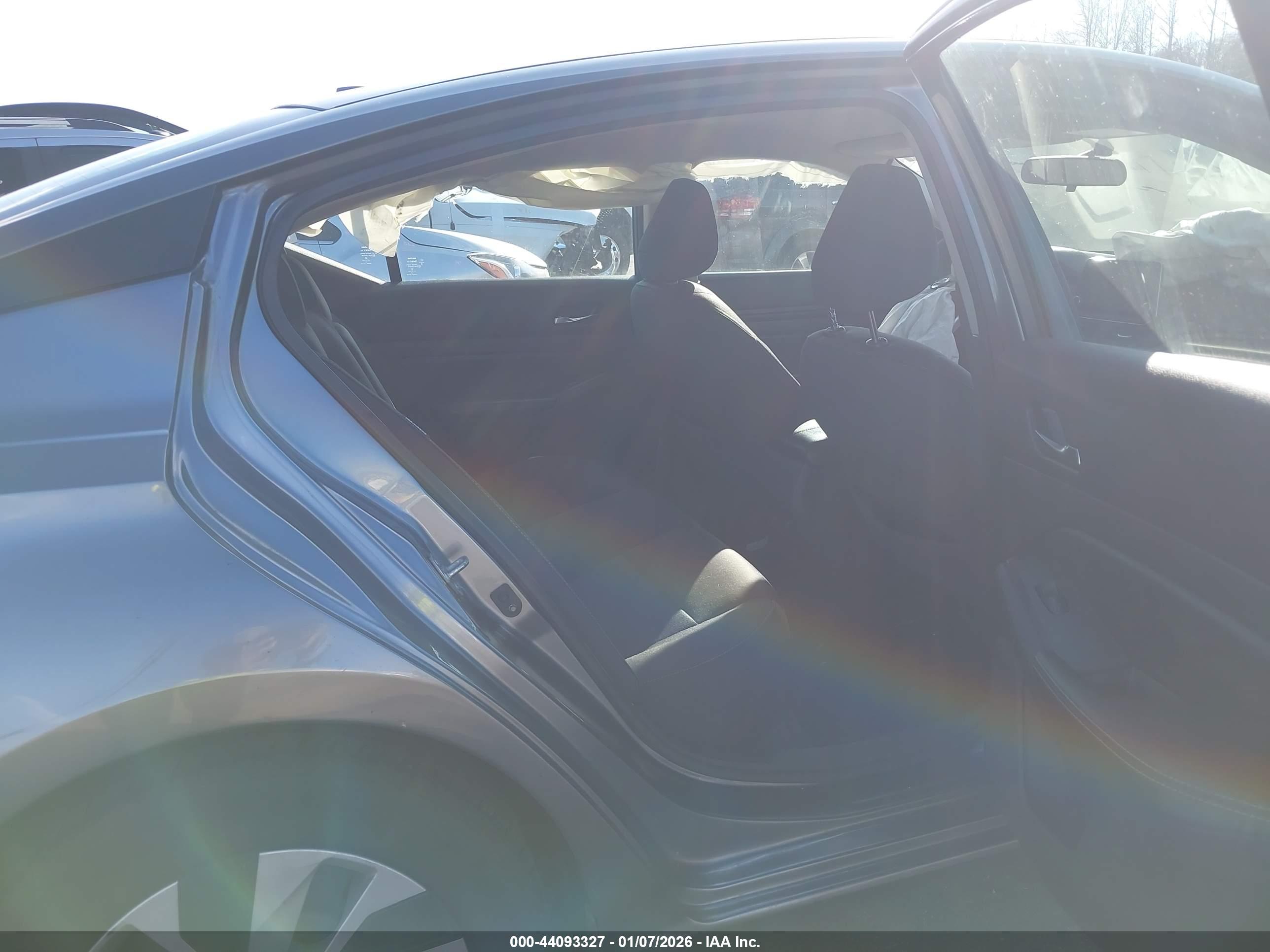 NISSAN ALTIMA image 8