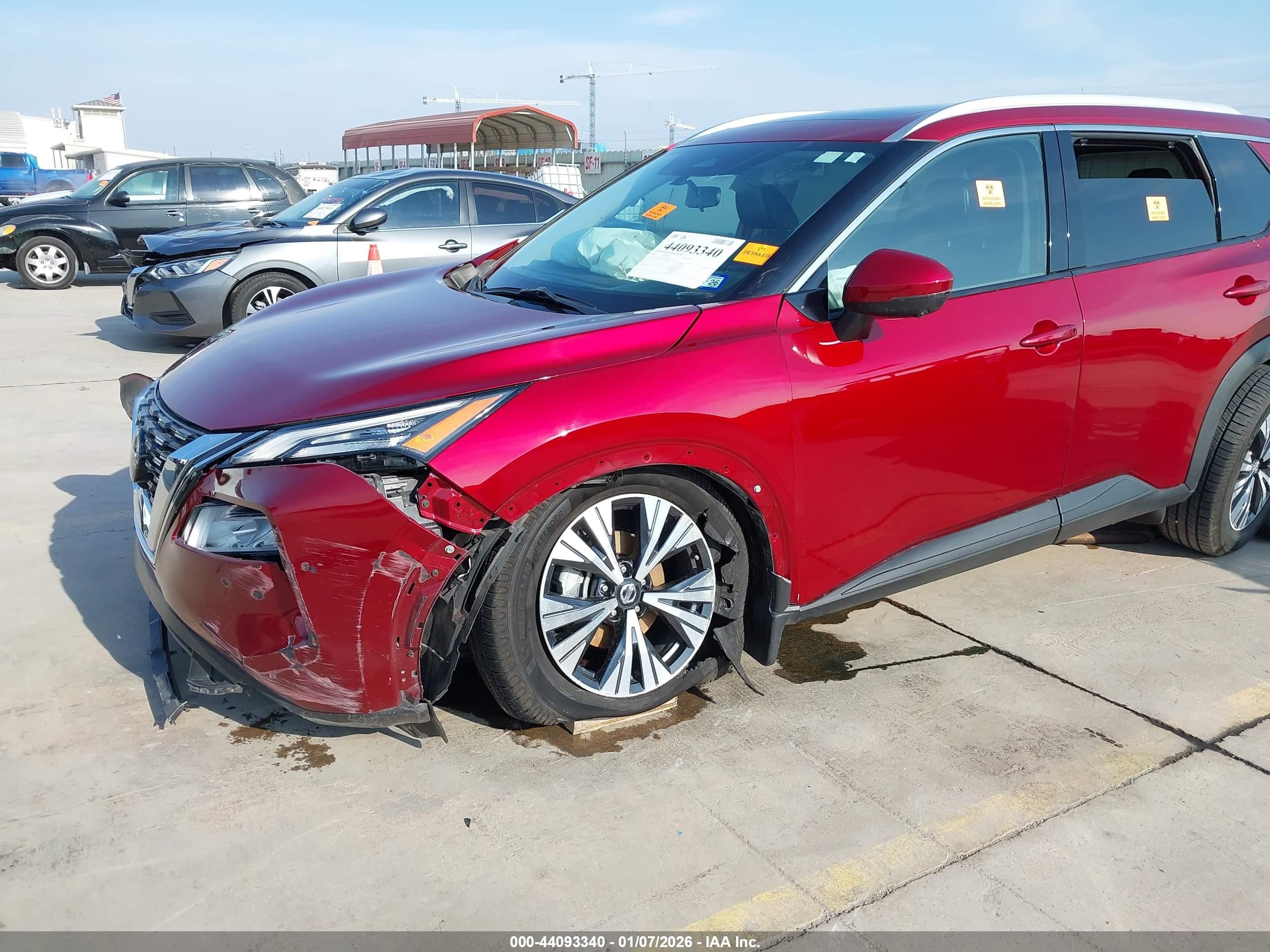 NISSAN ROGUE image 6