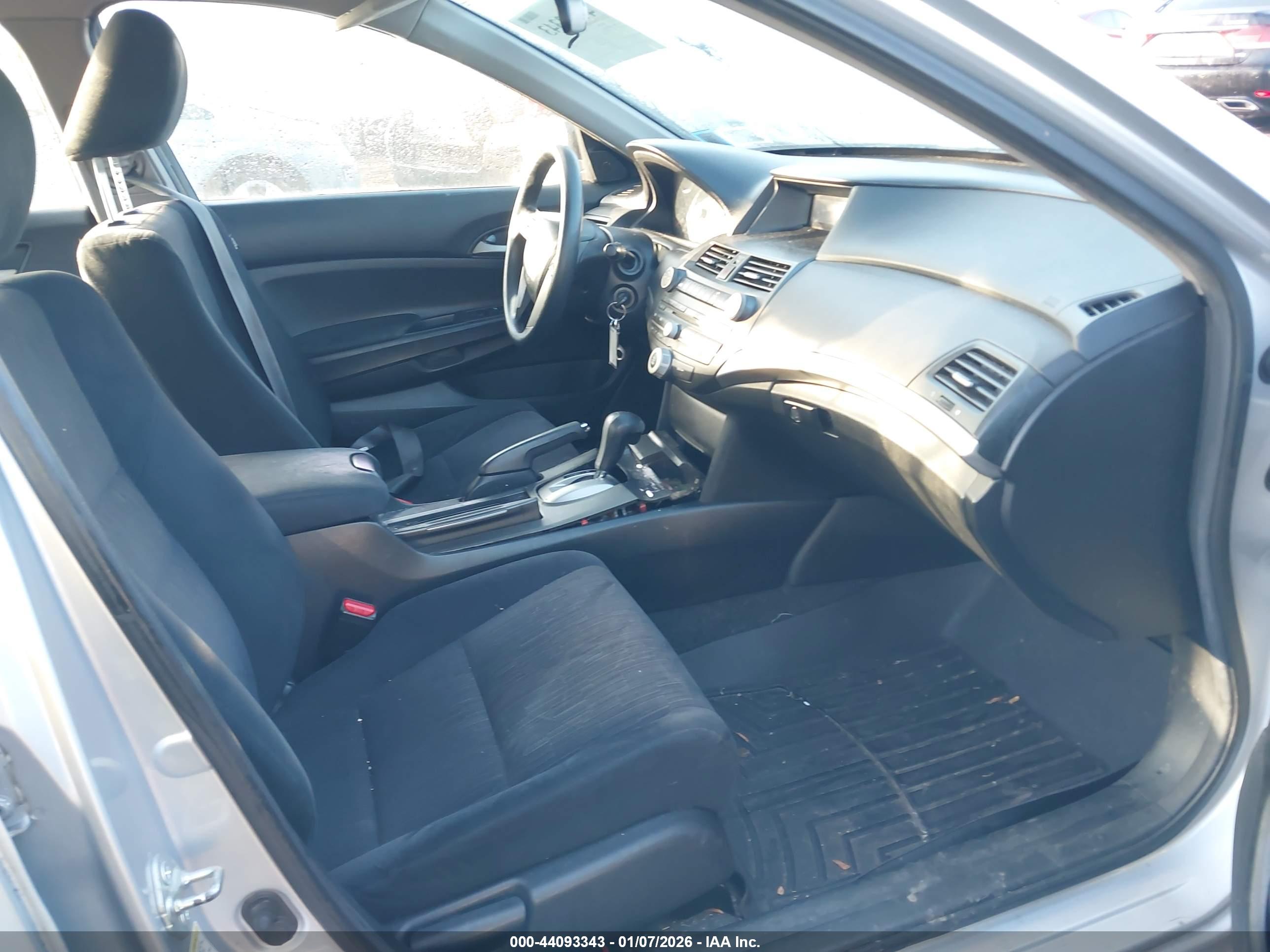 HONDA ACCORD image 5