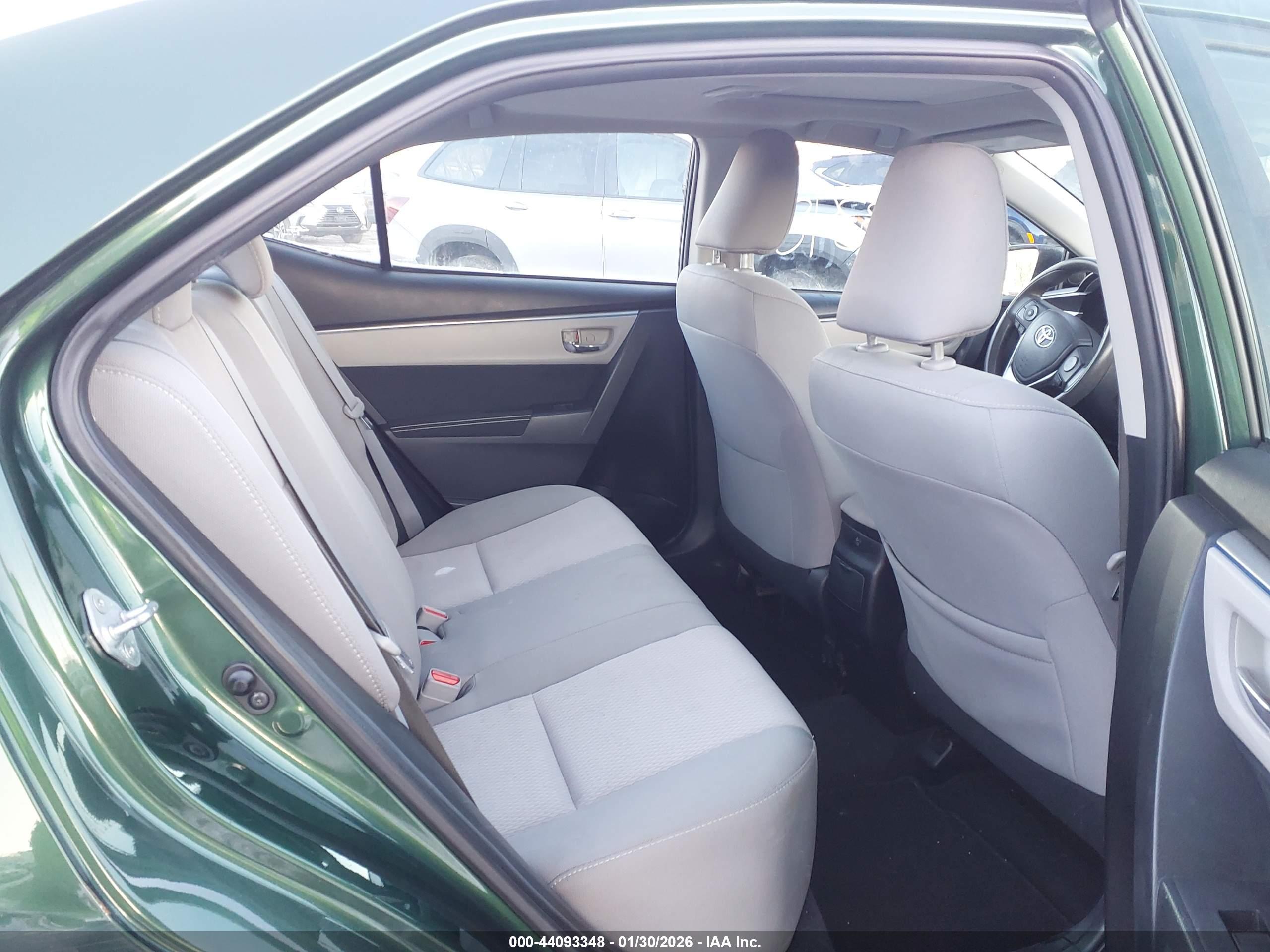 TOYOTA COROLLA image 8
