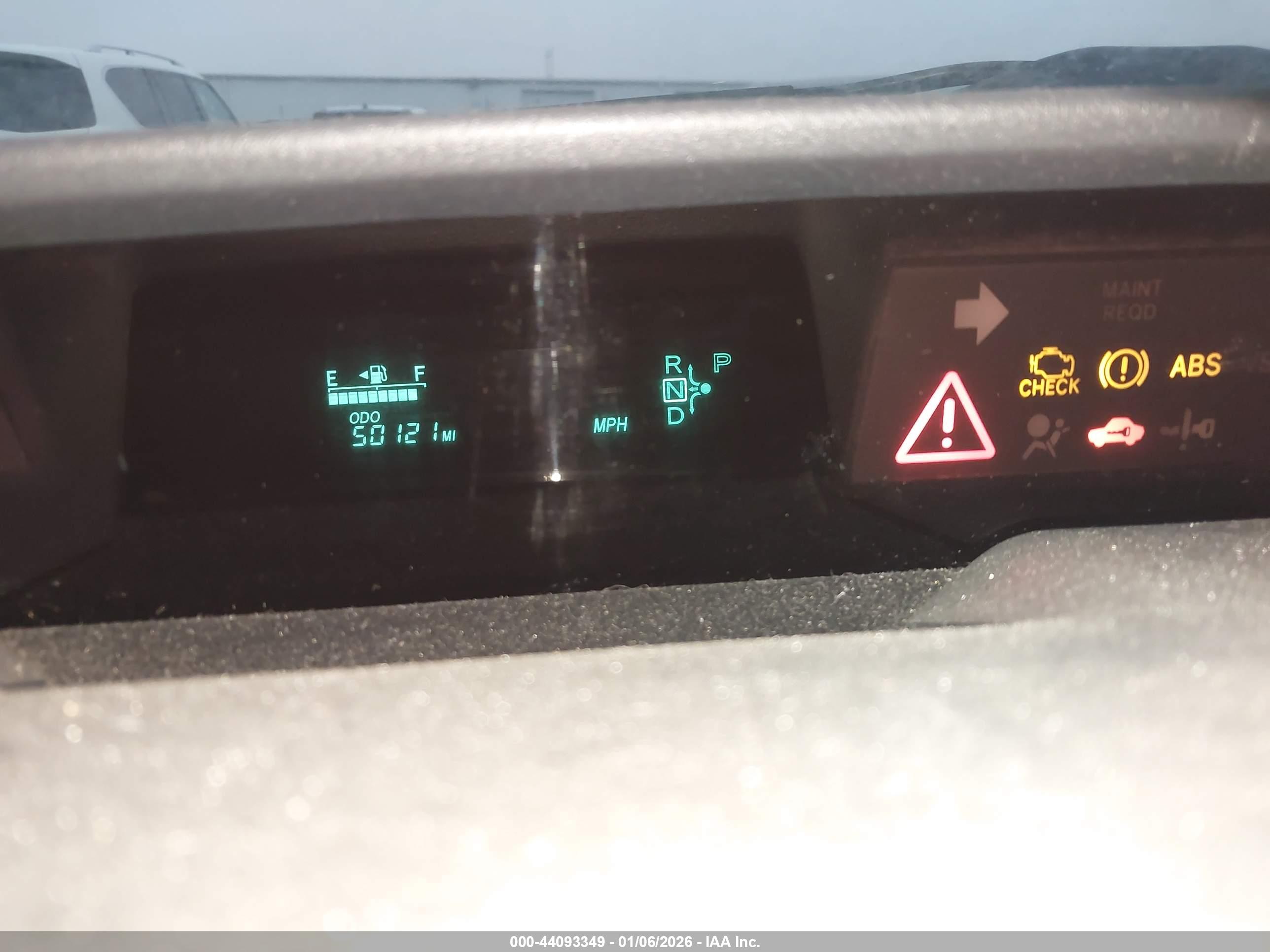 TOYOTA PRIUS image 7
