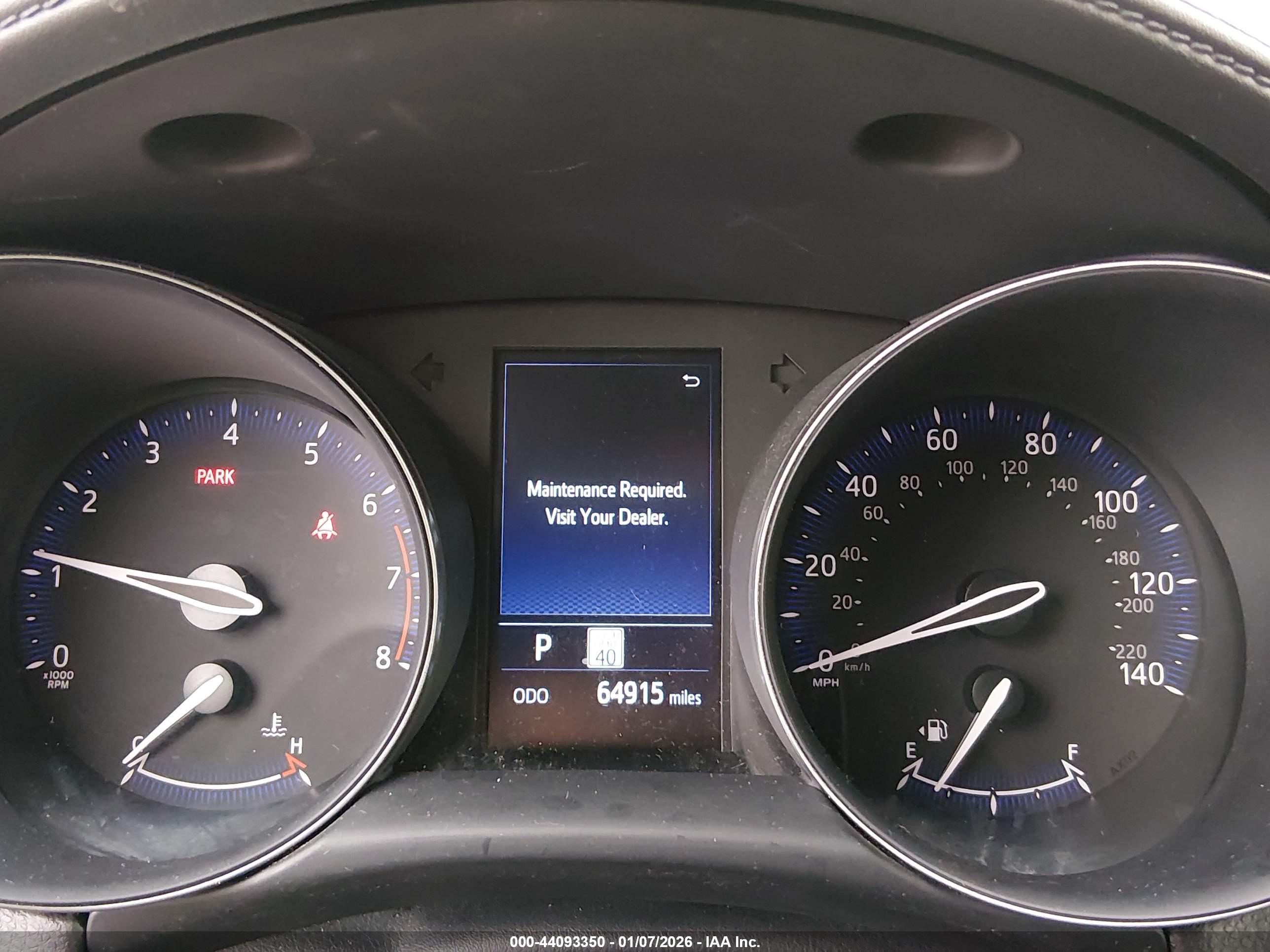 TOYOTA C-HR image 7