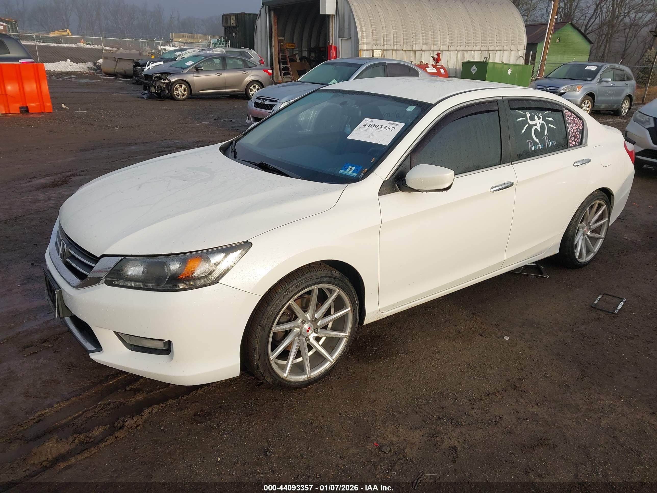 HONDA ACCORD image 2