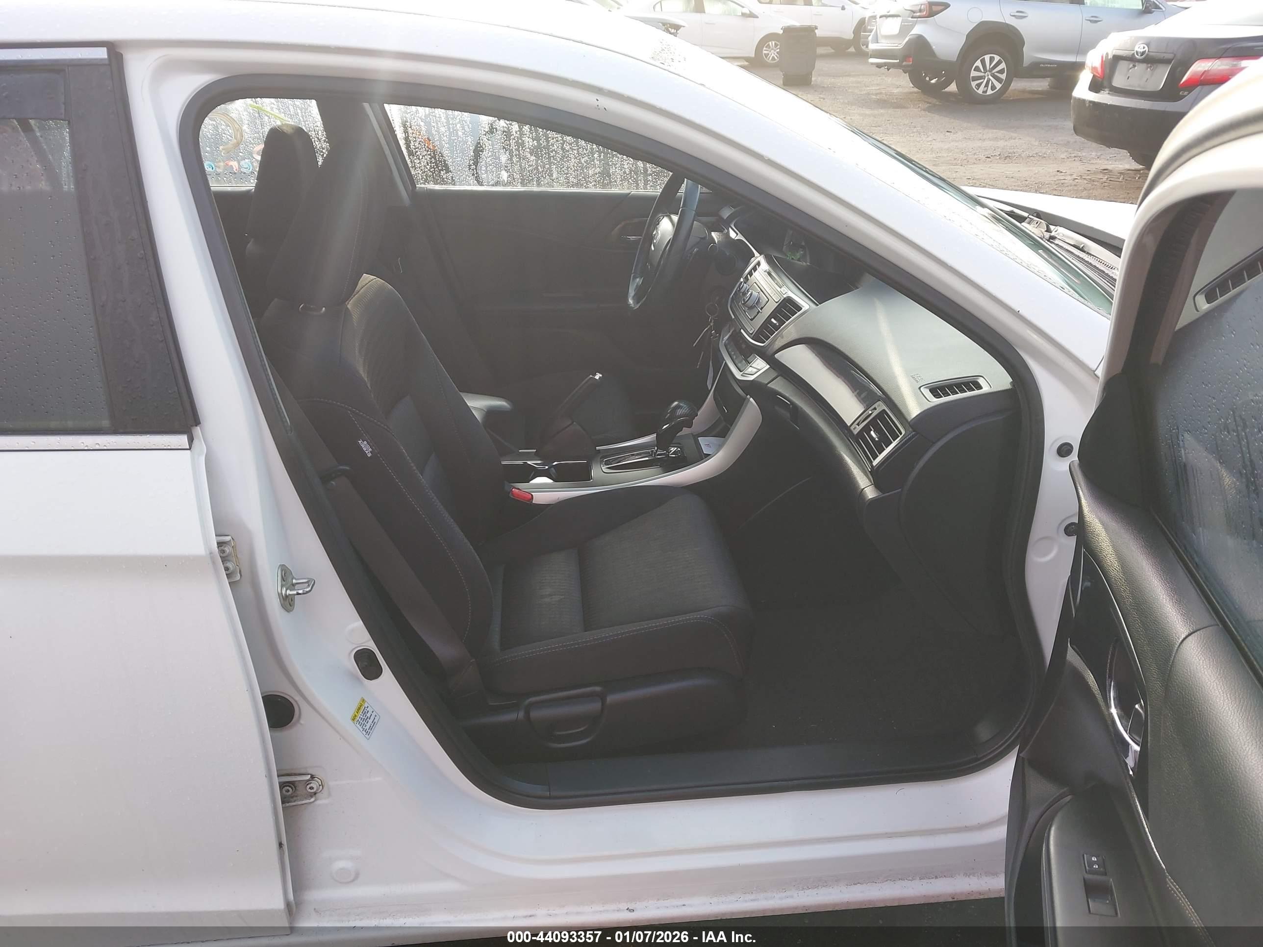 HONDA ACCORD image 5