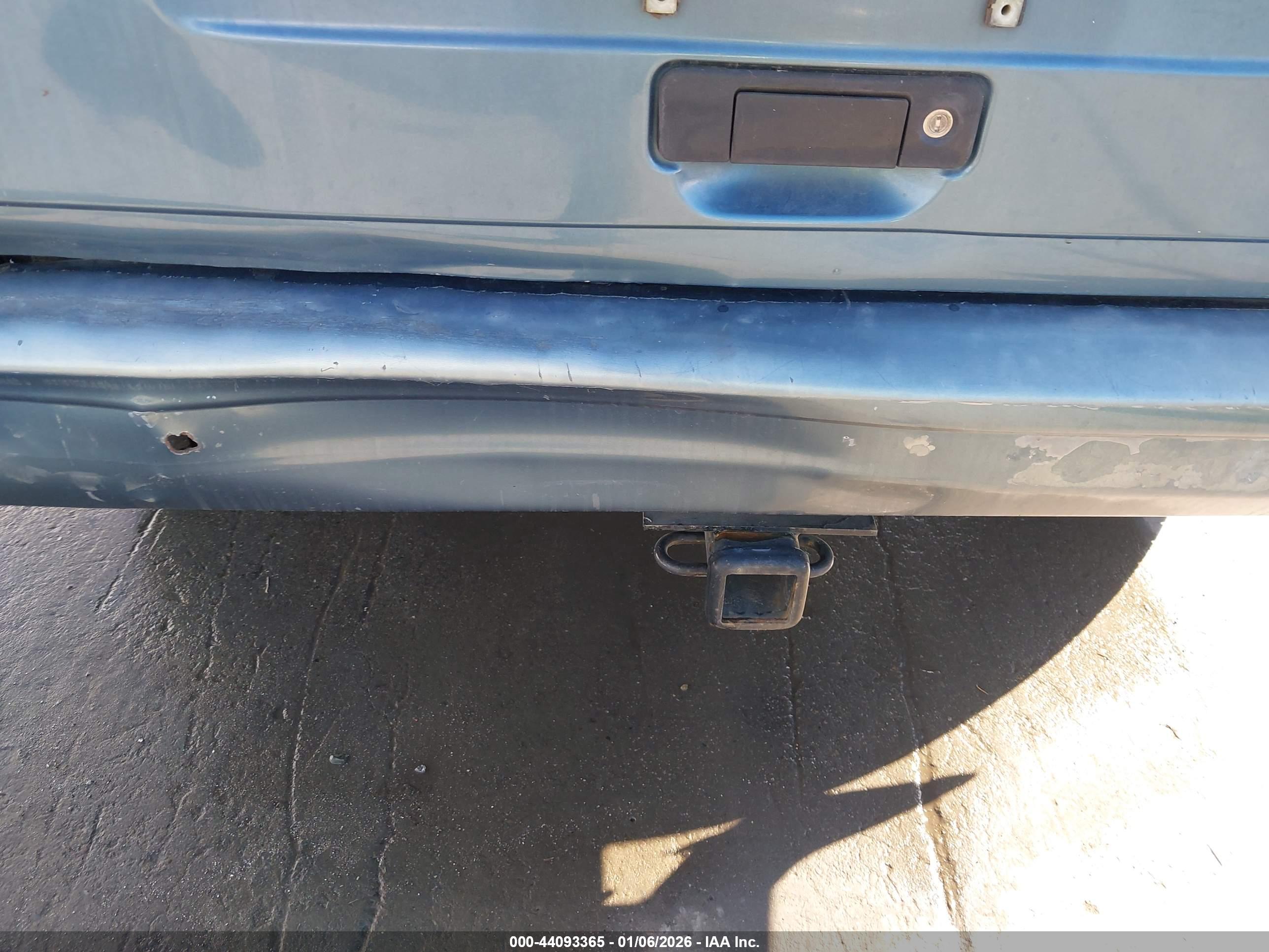JEEP CHEROKEE image 6