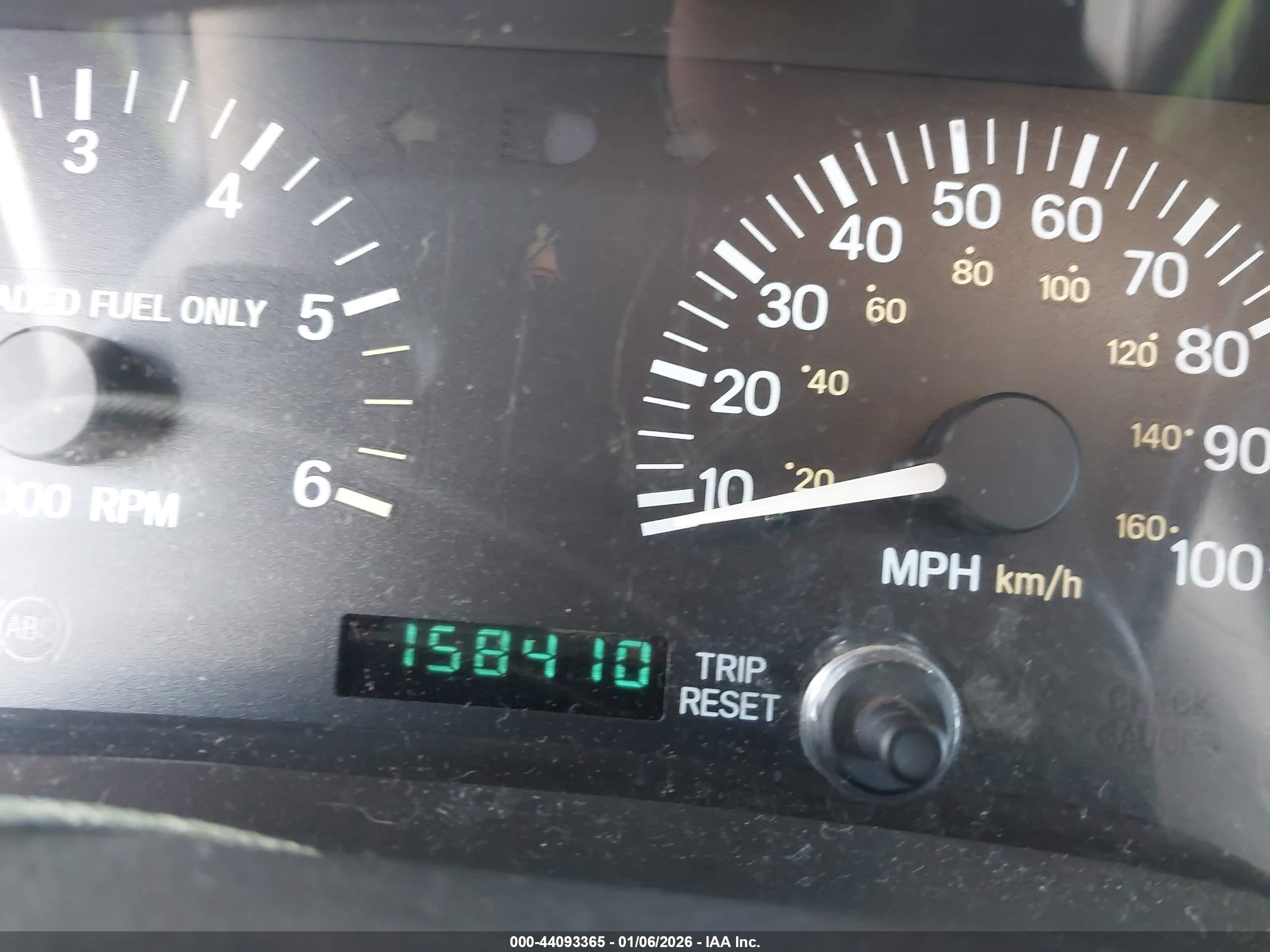 JEEP CHEROKEE image 7