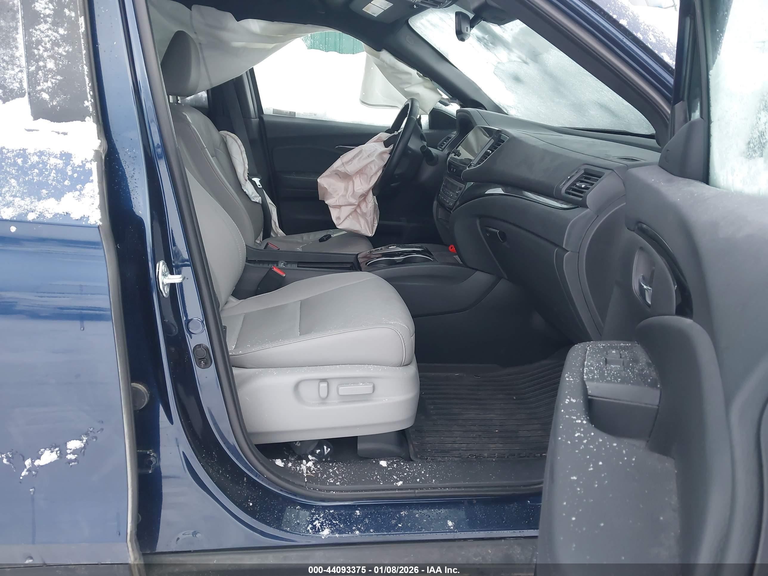 HONDA PASSPORT image 5