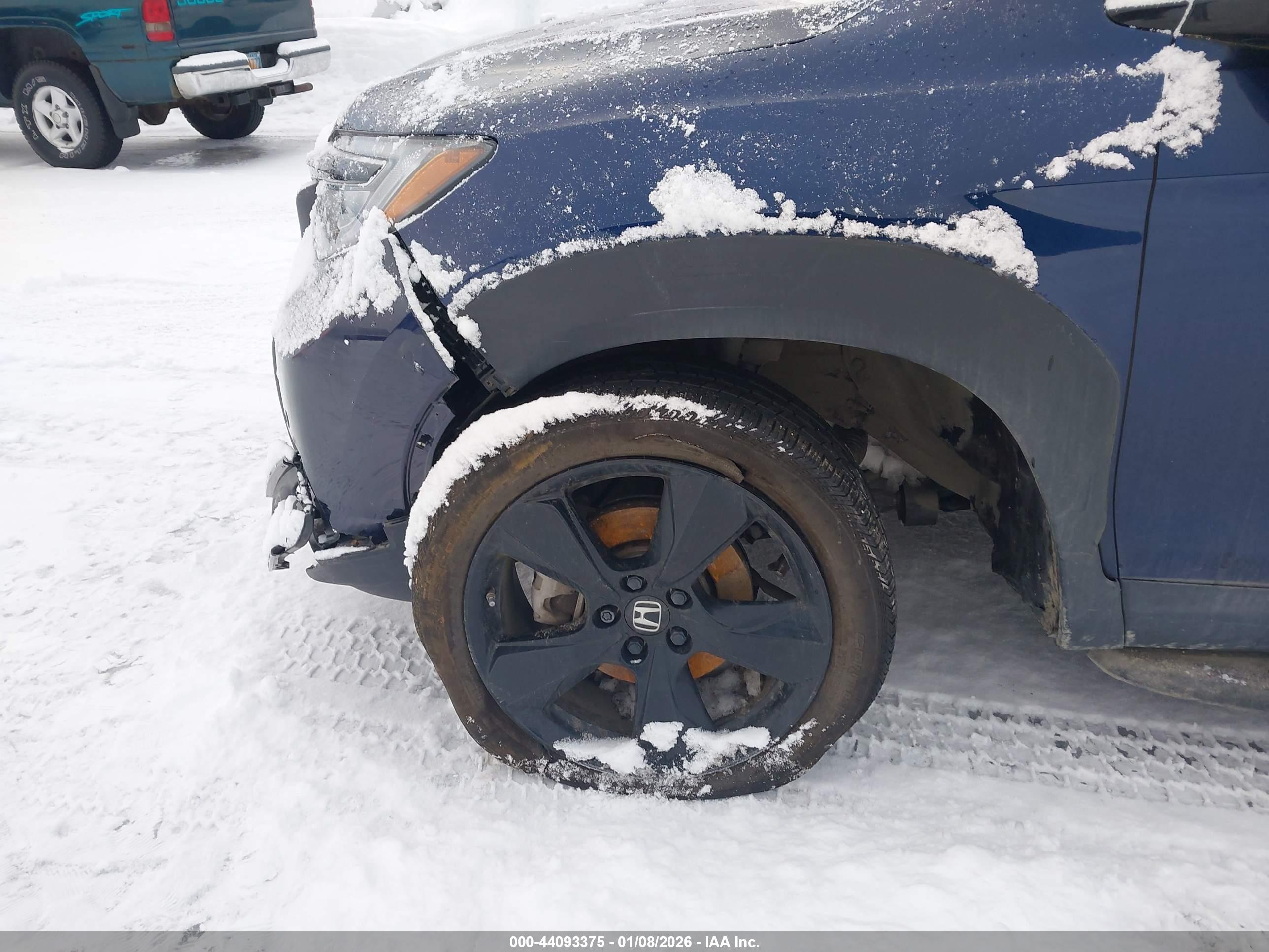 HONDA PASSPORT image 6