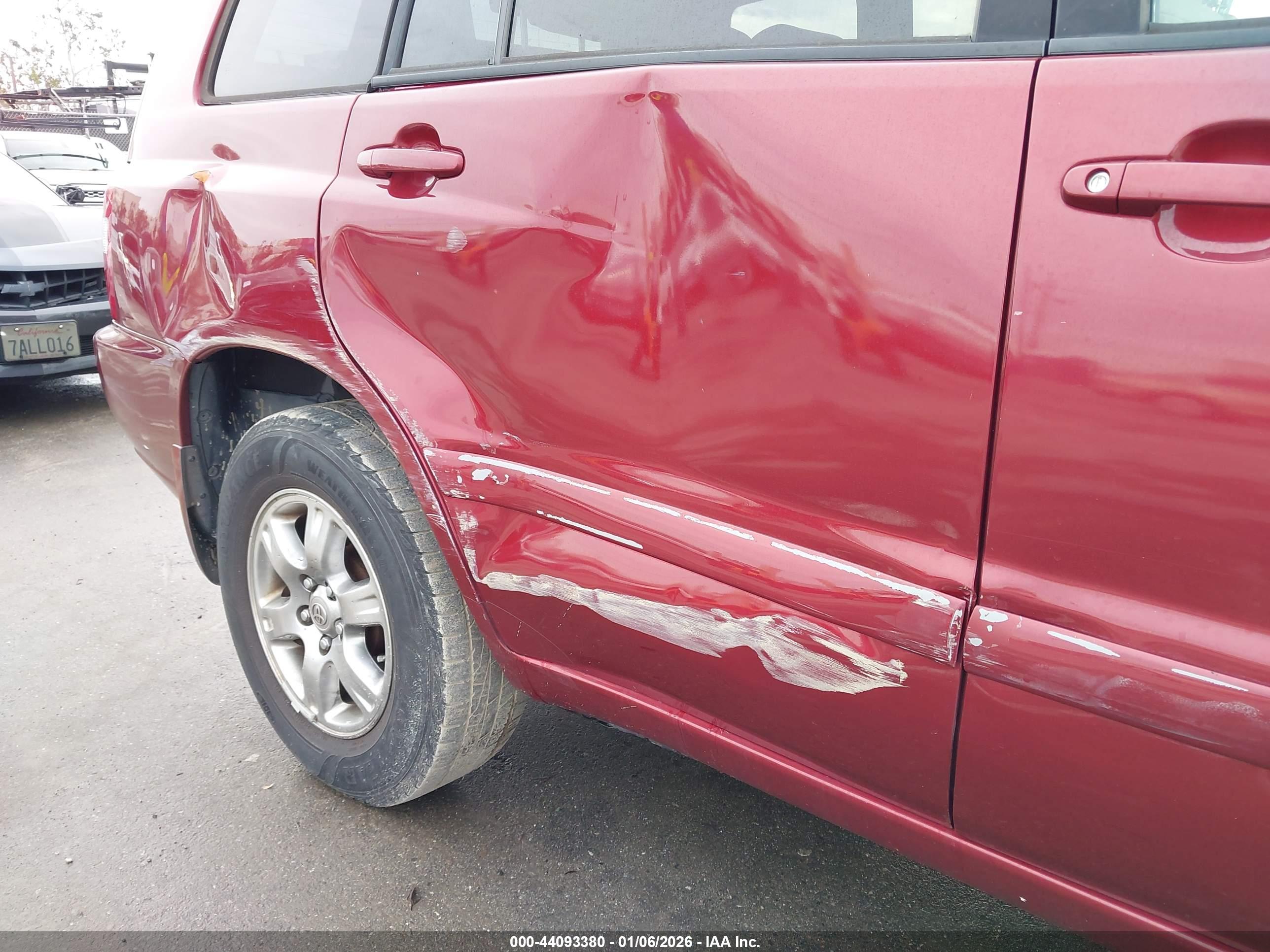 TOYOTA HIGHLANDER image 6