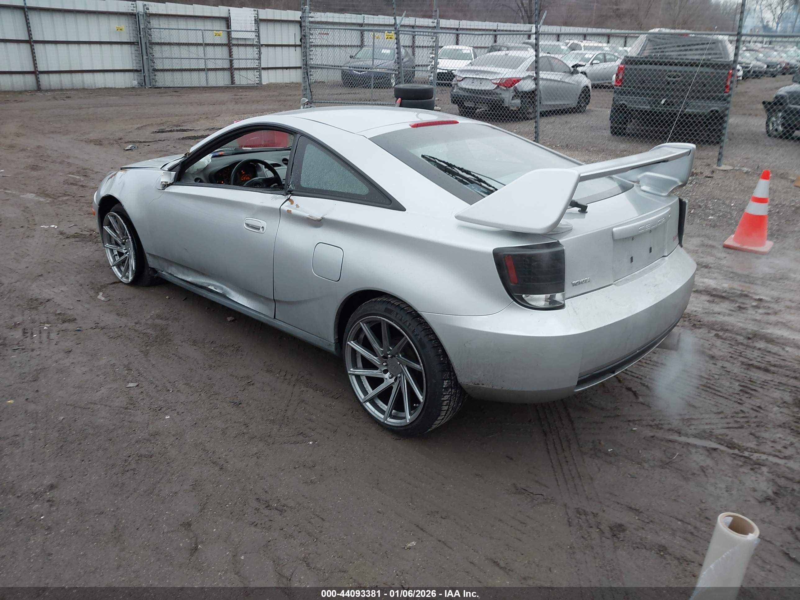 TOYOTA CELICA image 3