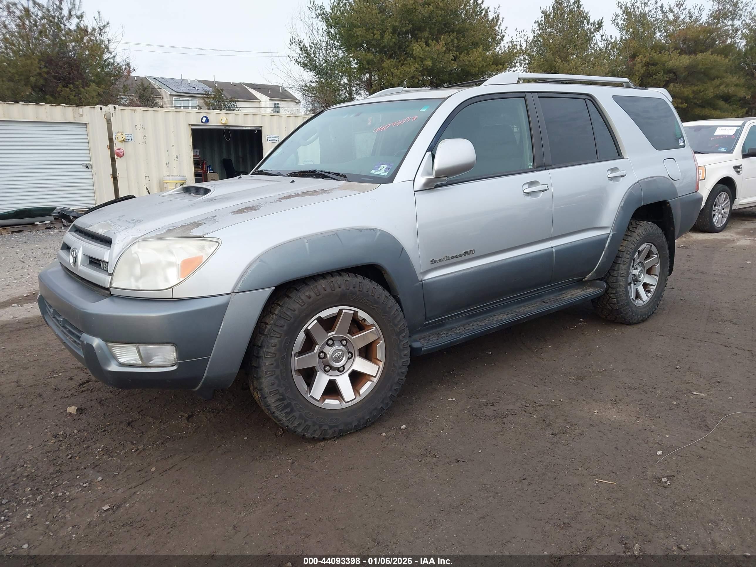 TOYOTA 4RUNNER image 2
