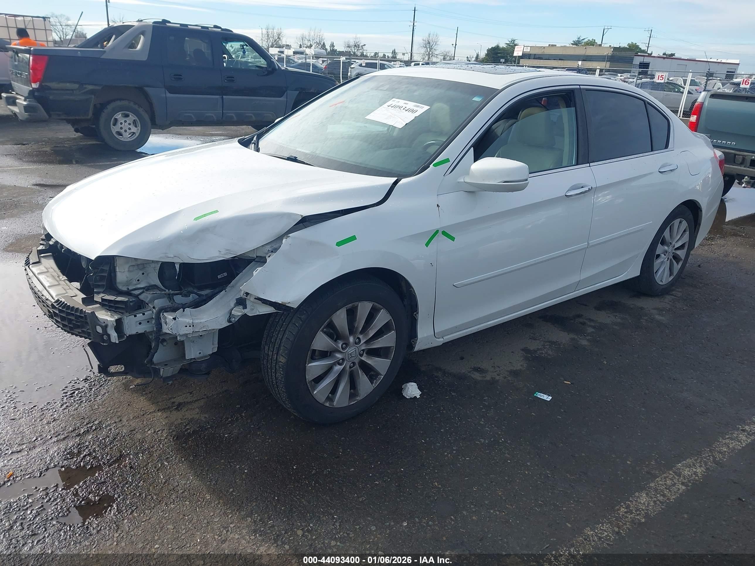 HONDA ACCORD image 2