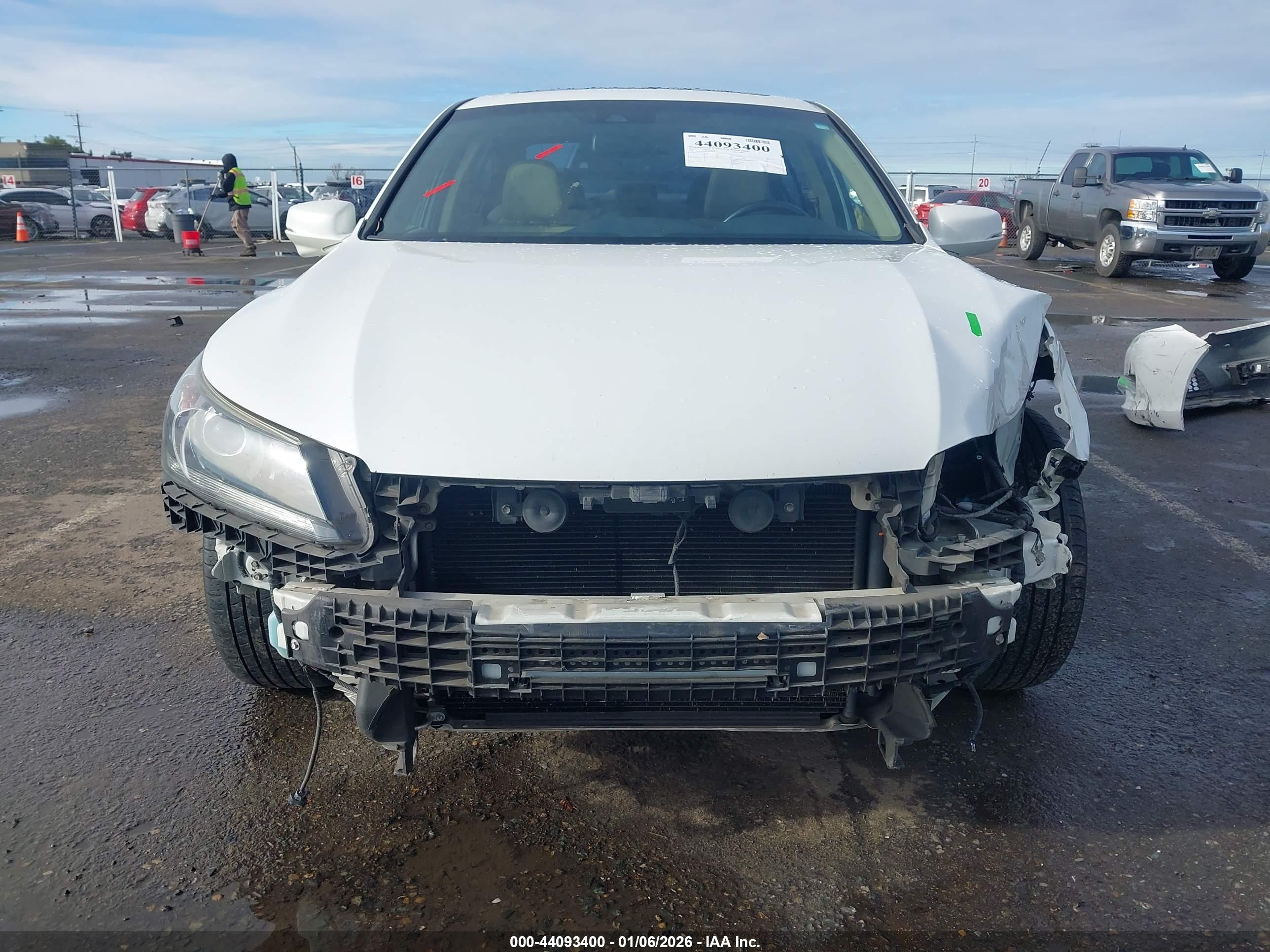 HONDA ACCORD image 6