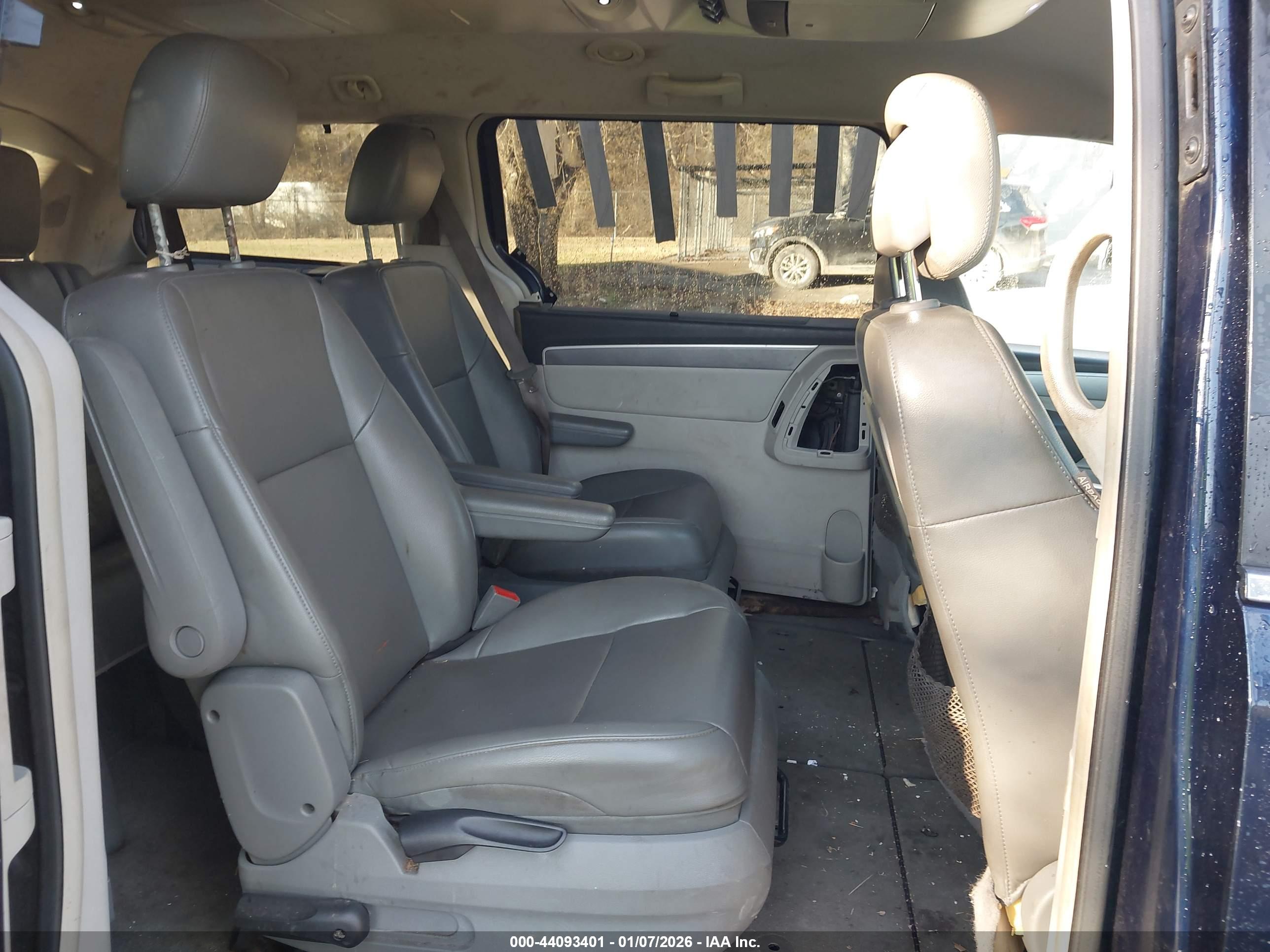 VOLKSWAGEN ROUTAN image 8