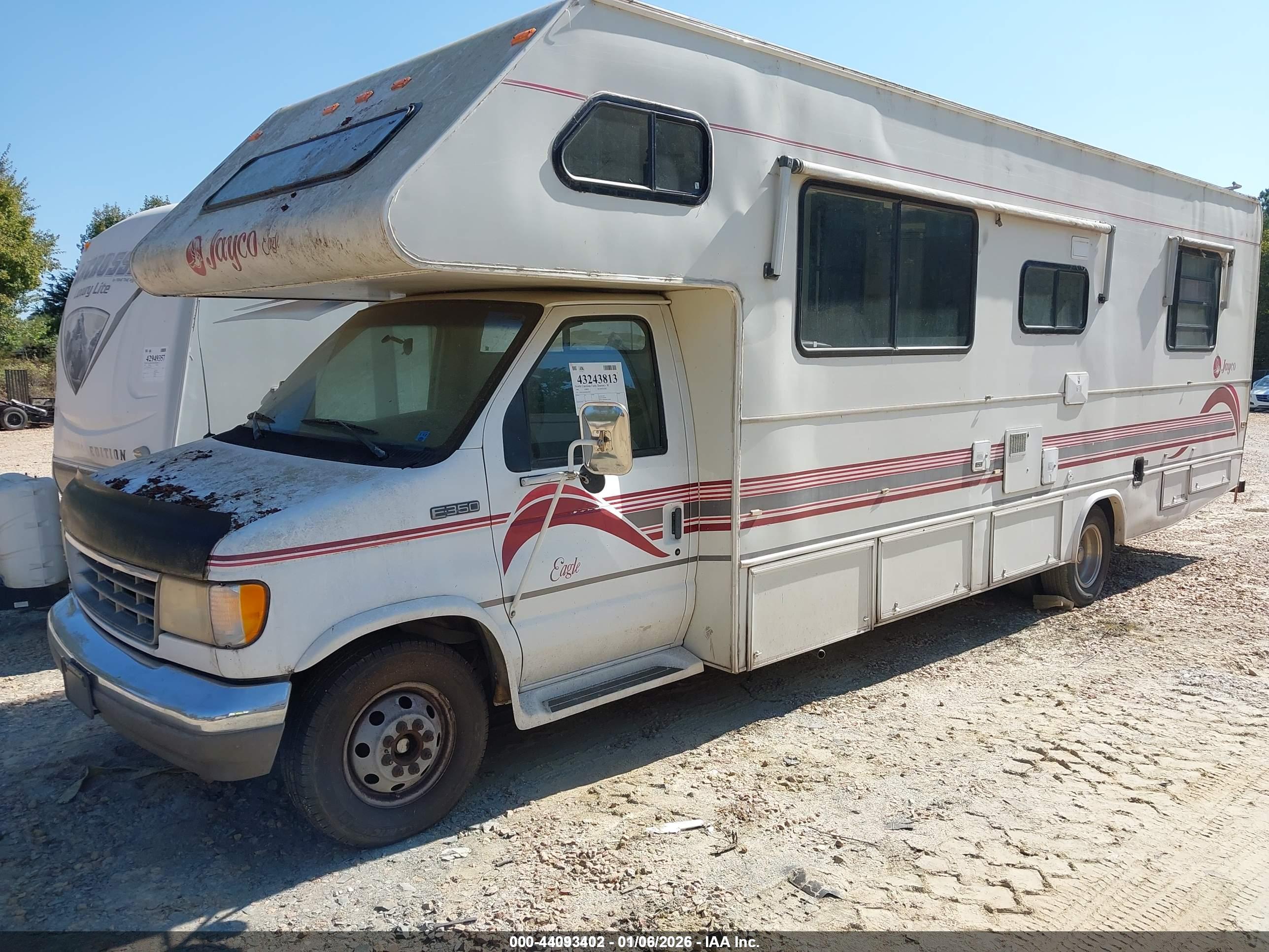 FORD ECONOLINE image 2