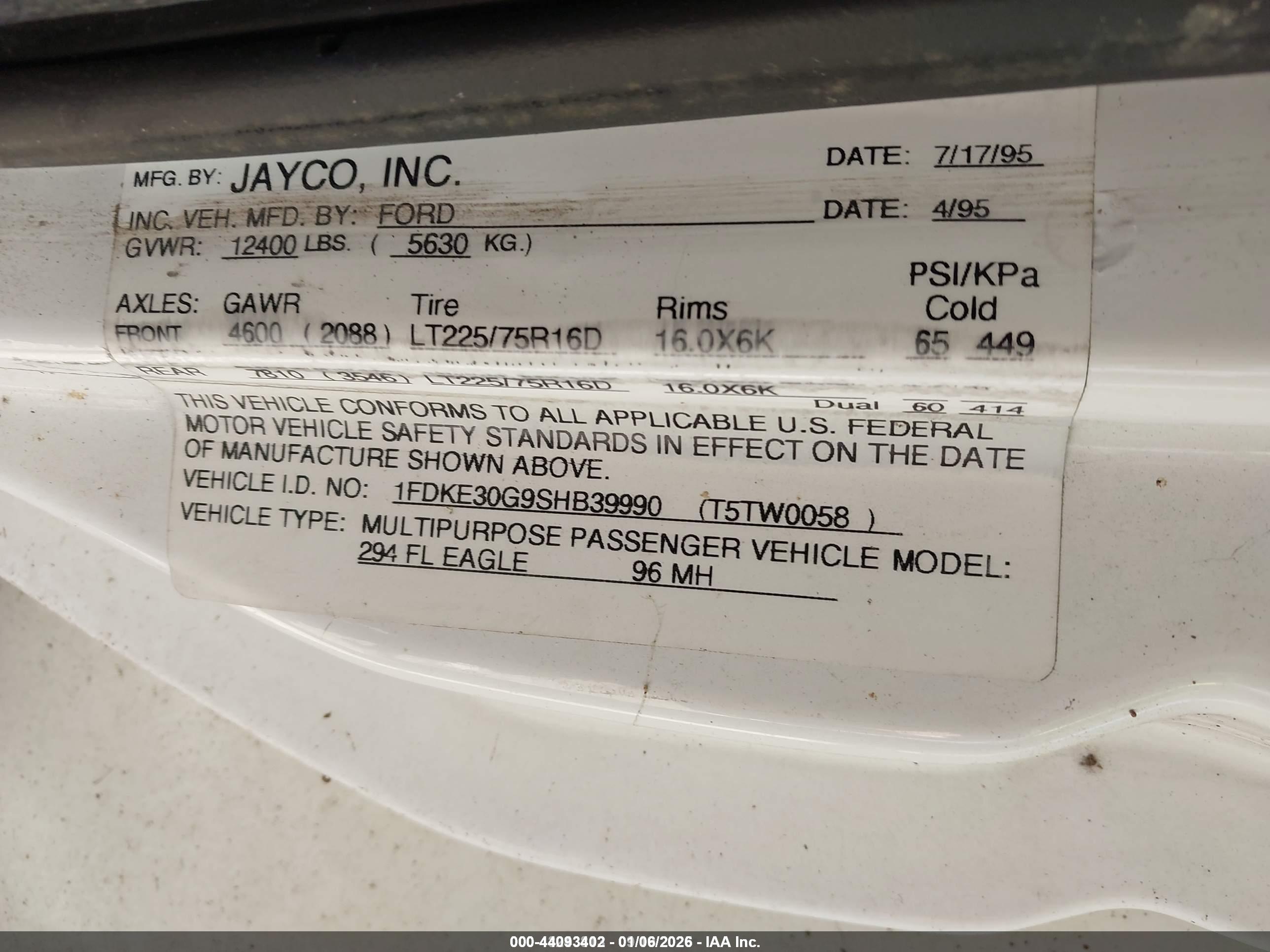 FORD ECONOLINE image 9
