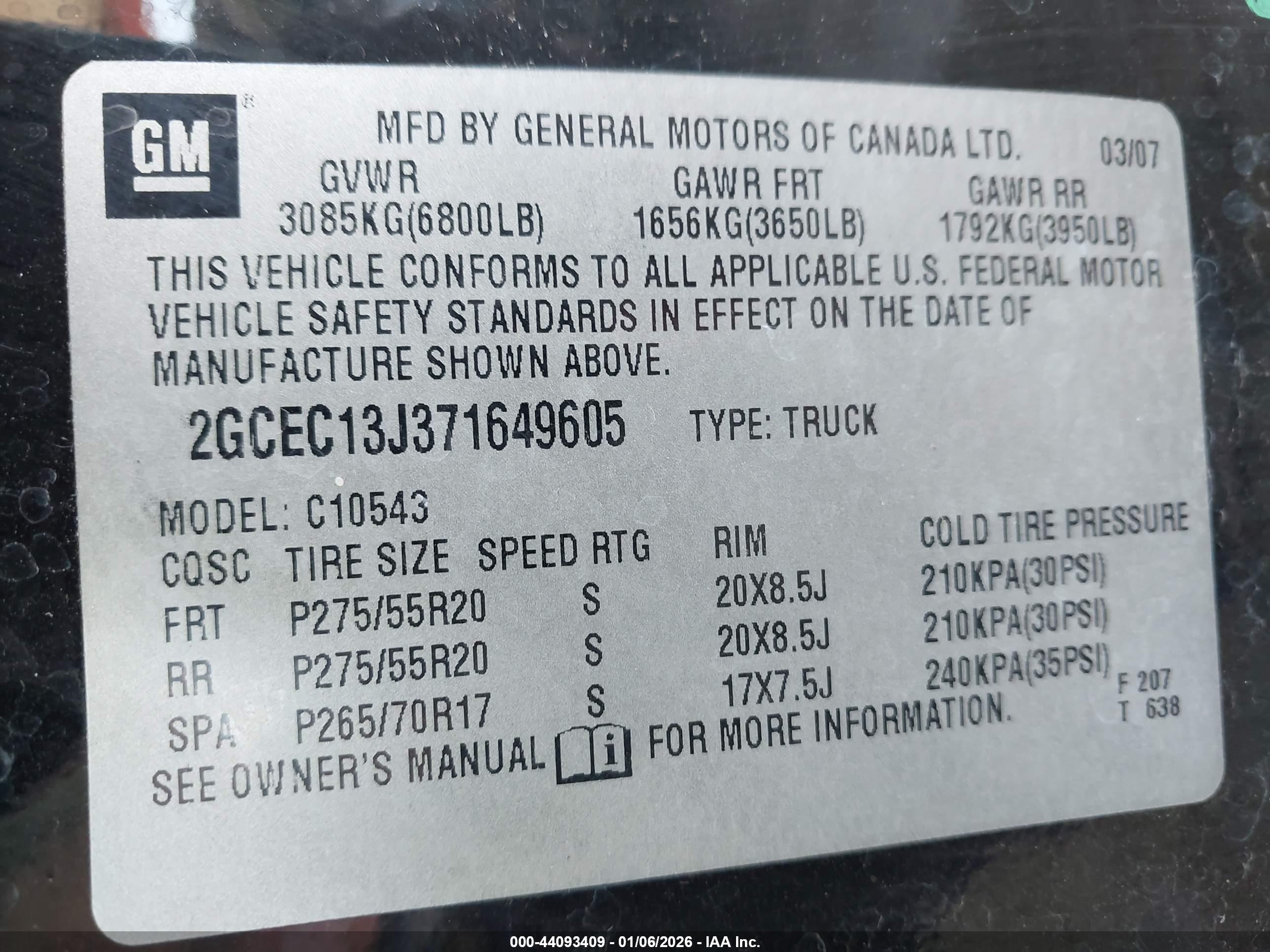 CHEVROLET SILVERADO image 9