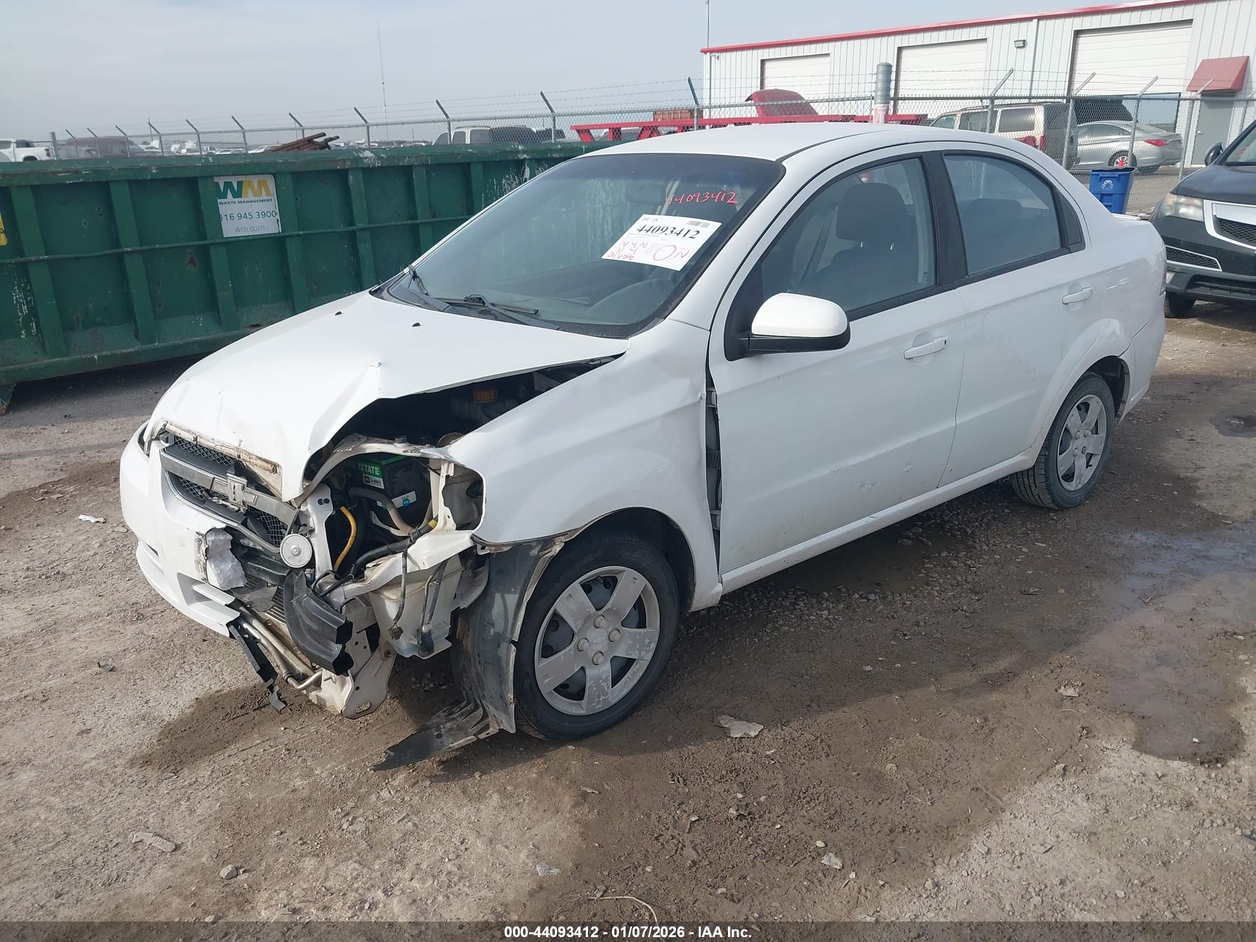 CHEVROLET AVEO image 2