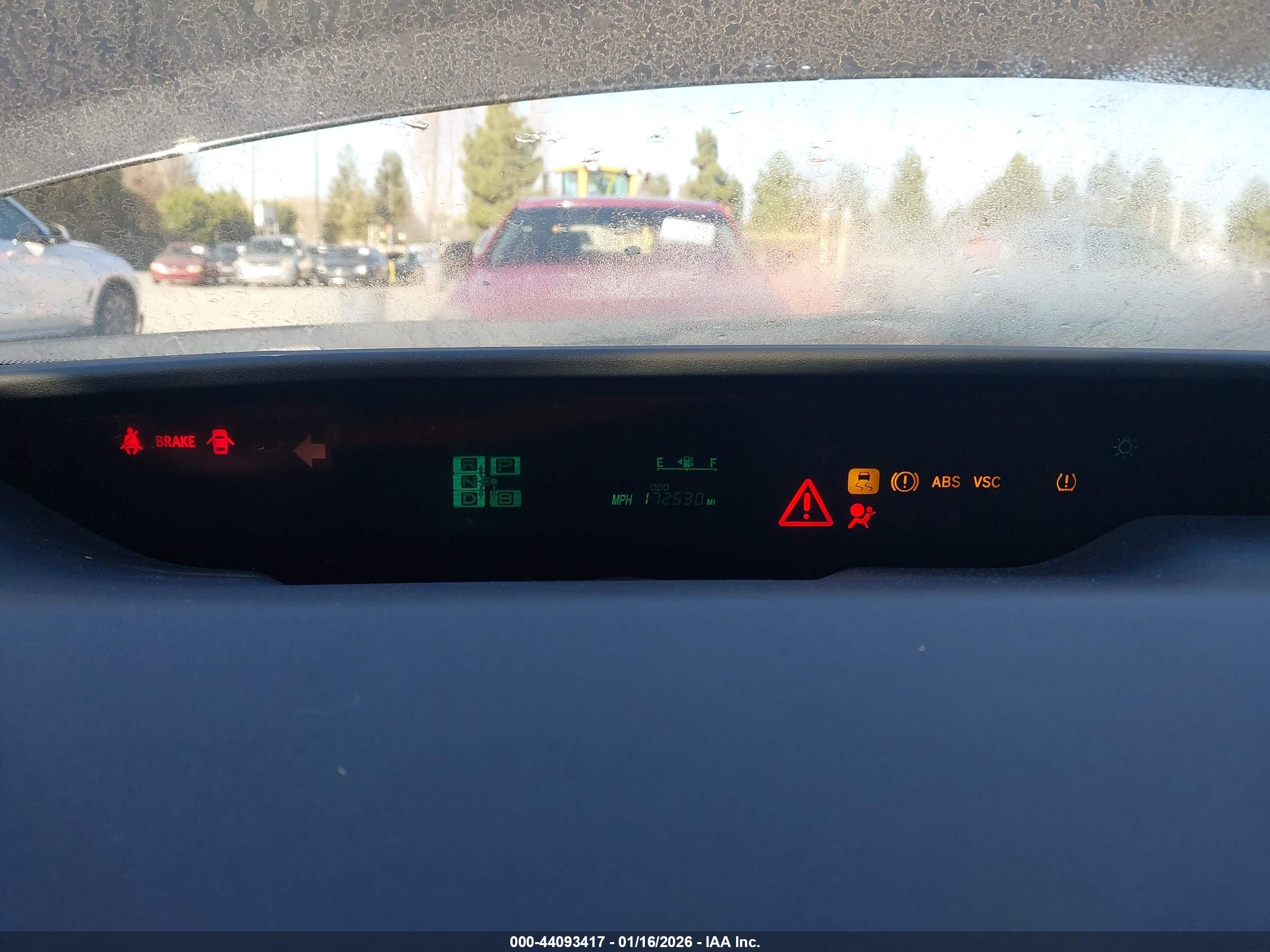 TOYOTA PRIUS image 7