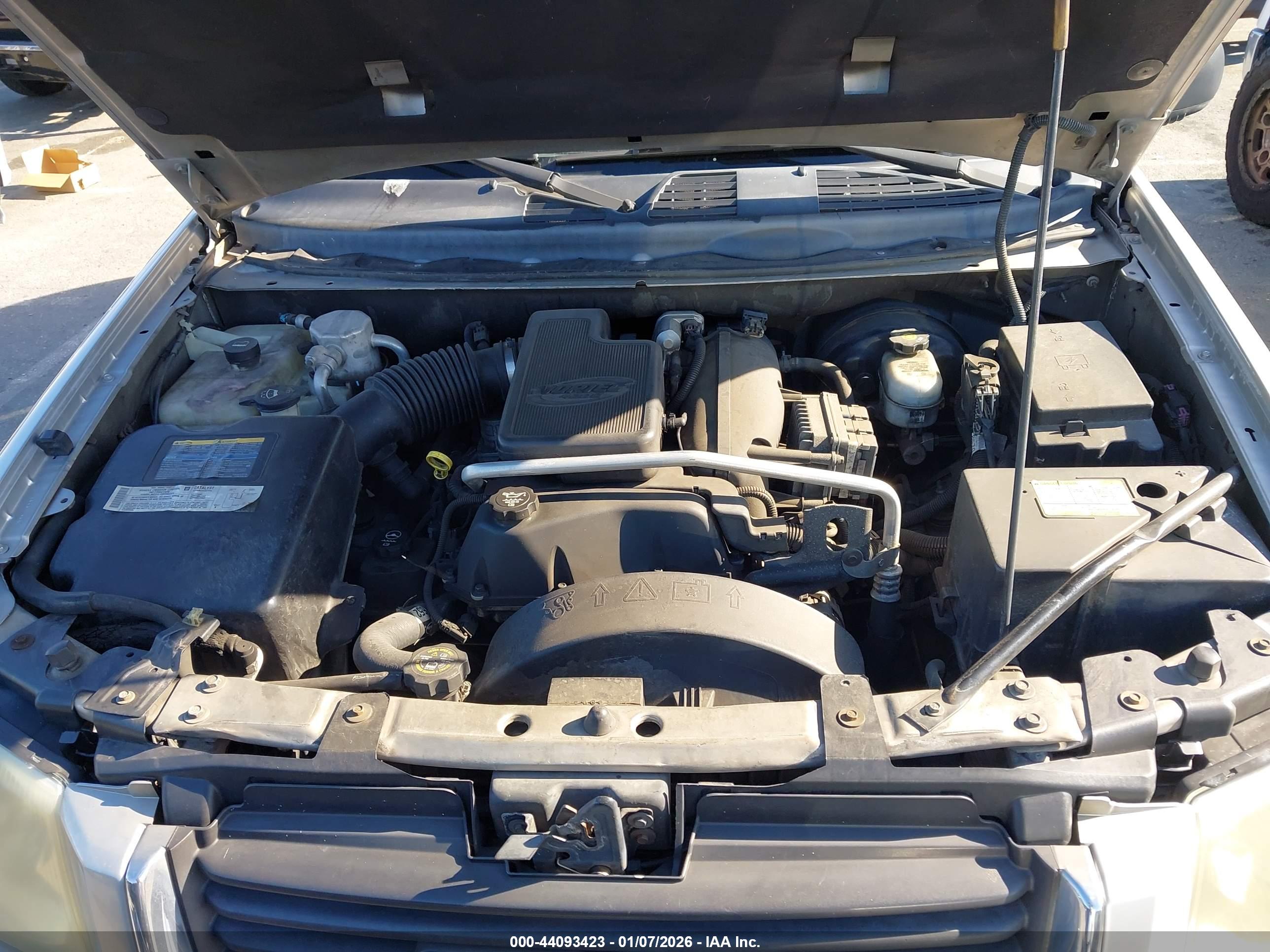 GMC ENVOY image 10