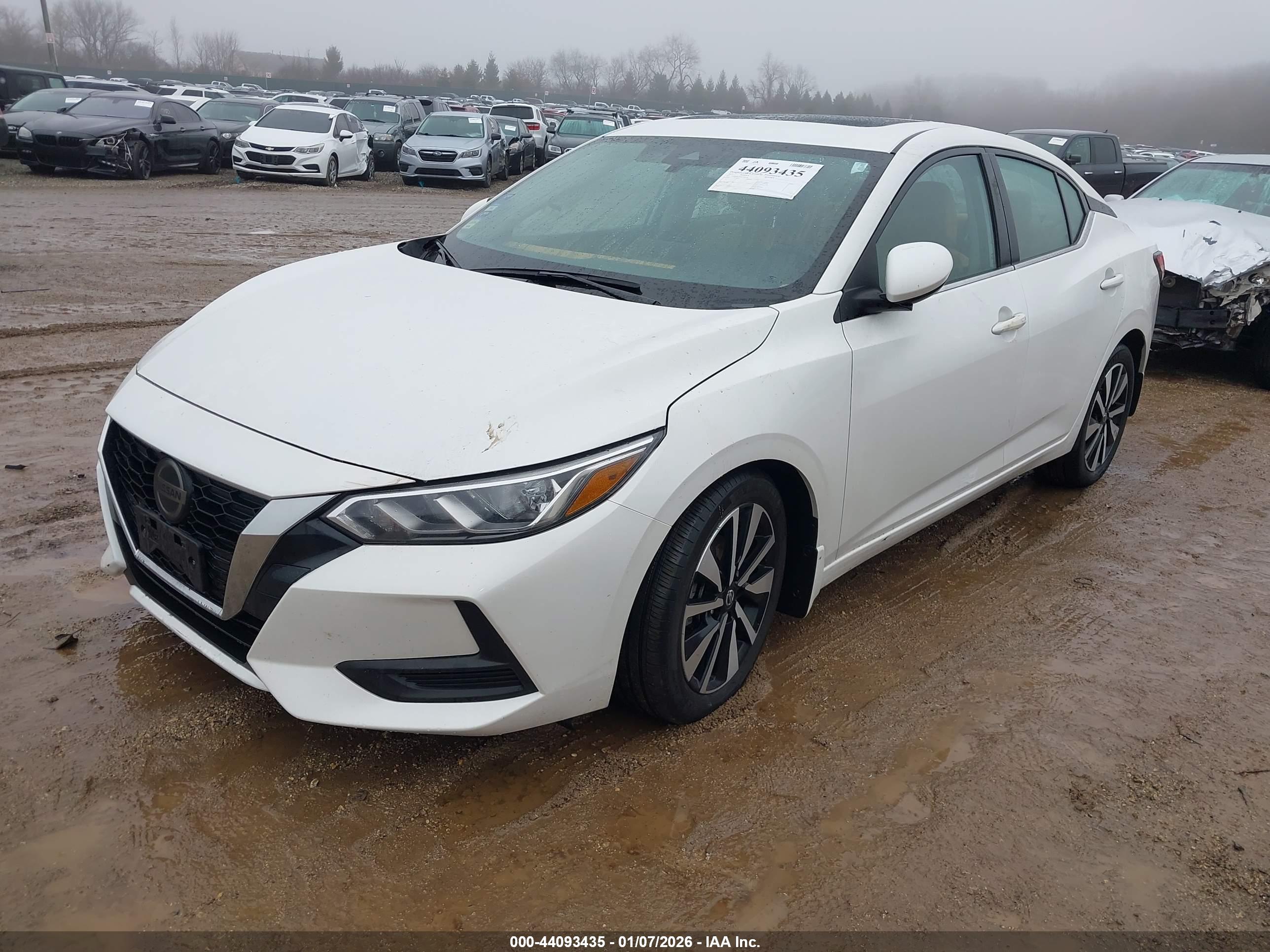 NISSAN SENTRA image 2