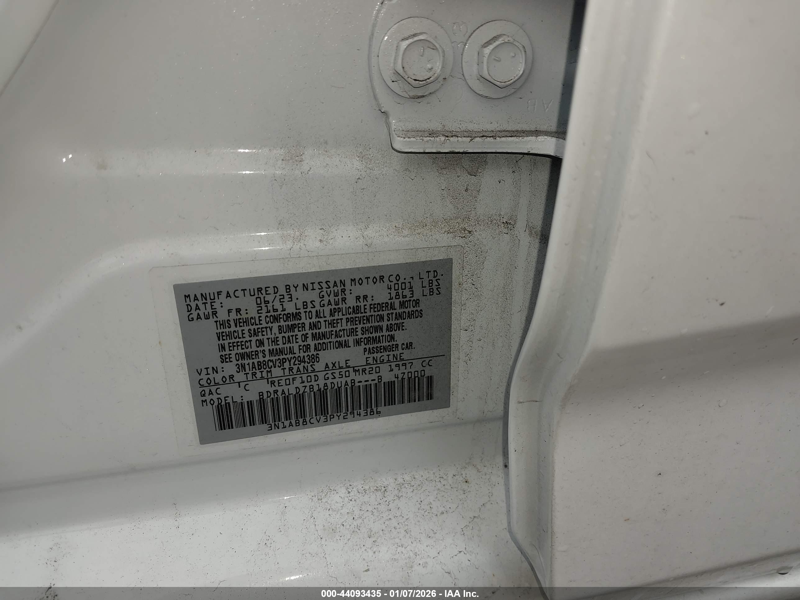 NISSAN SENTRA image 9