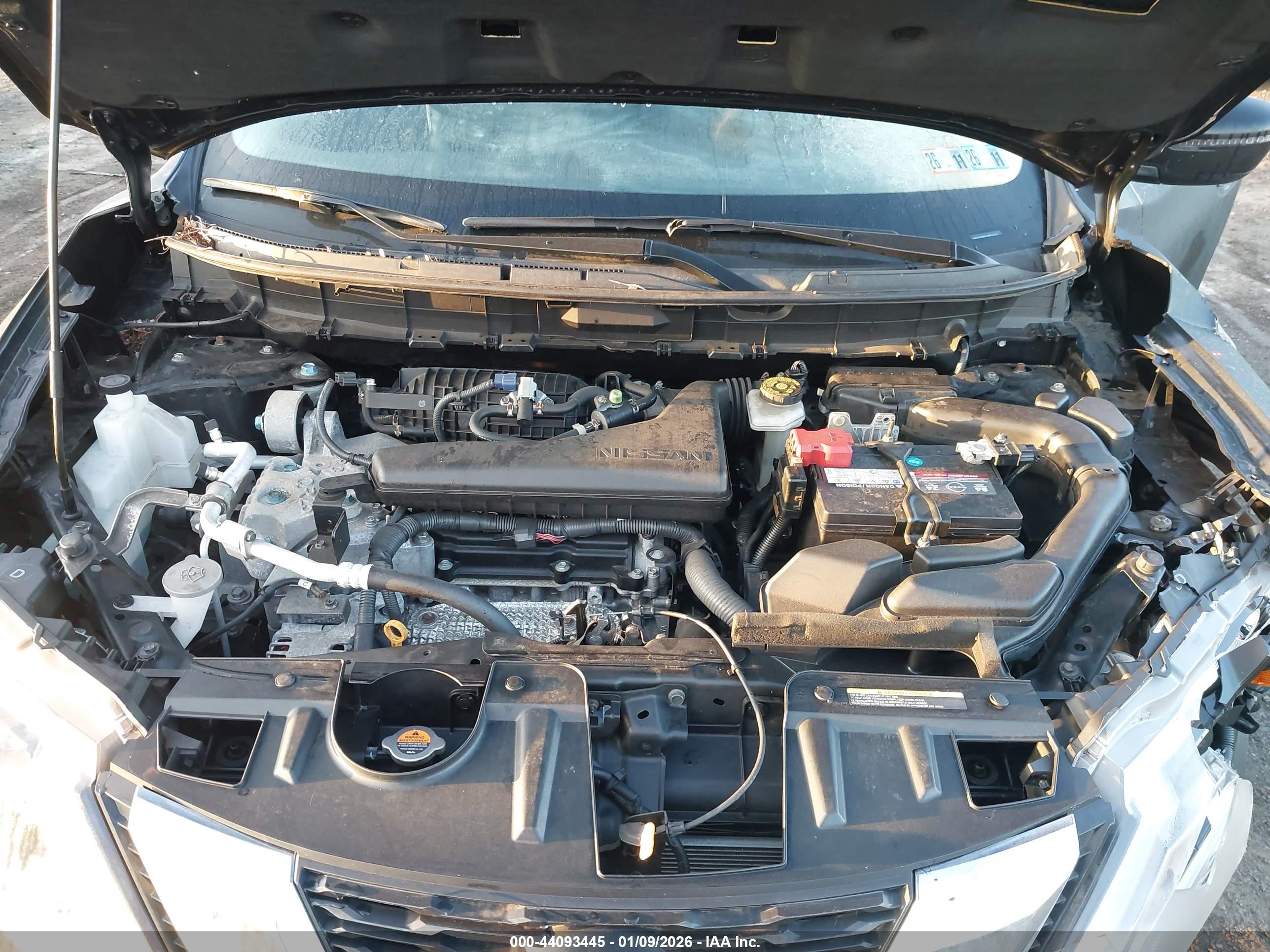 NISSAN ROGUE image 10