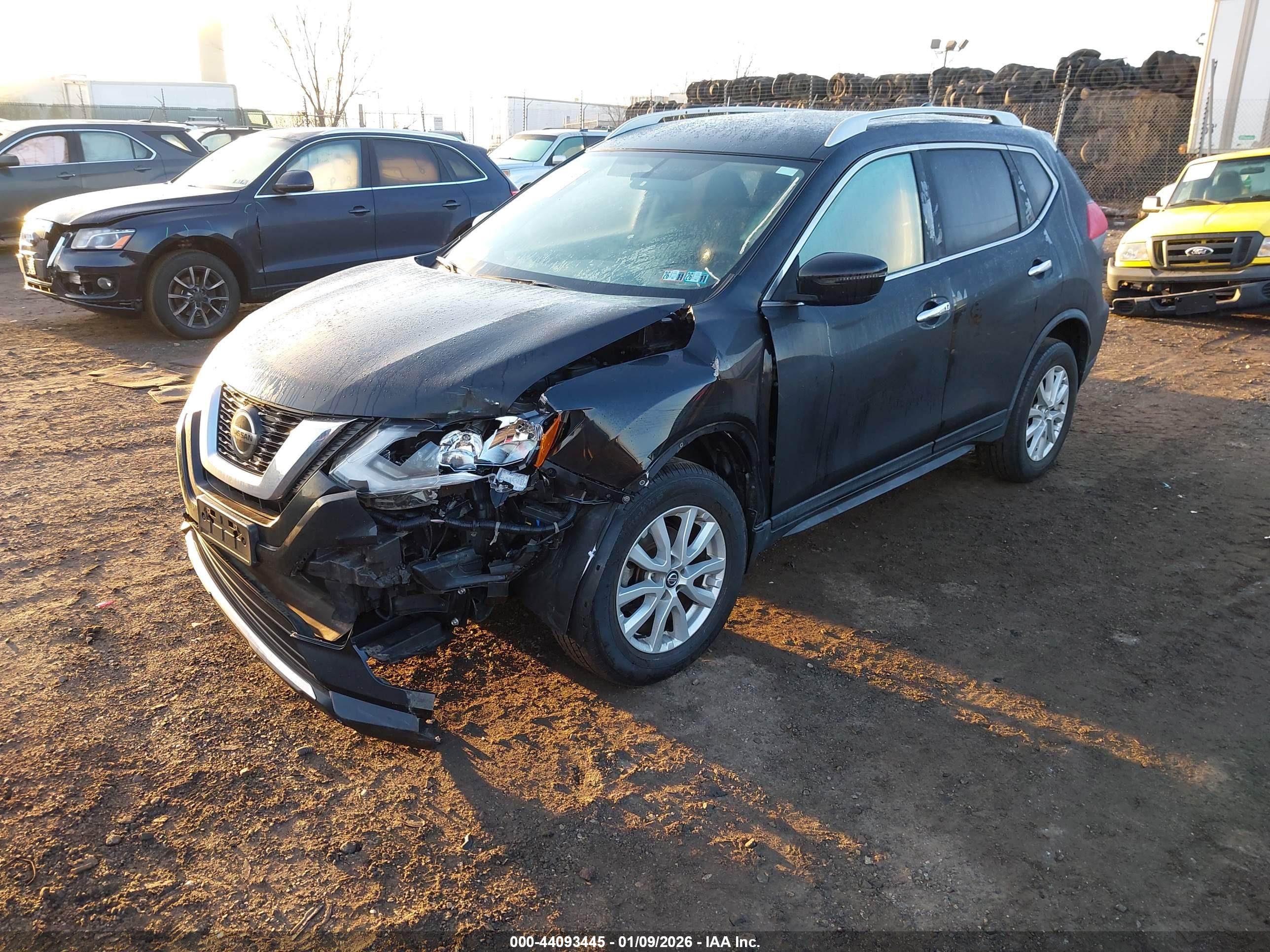 NISSAN ROGUE image 6