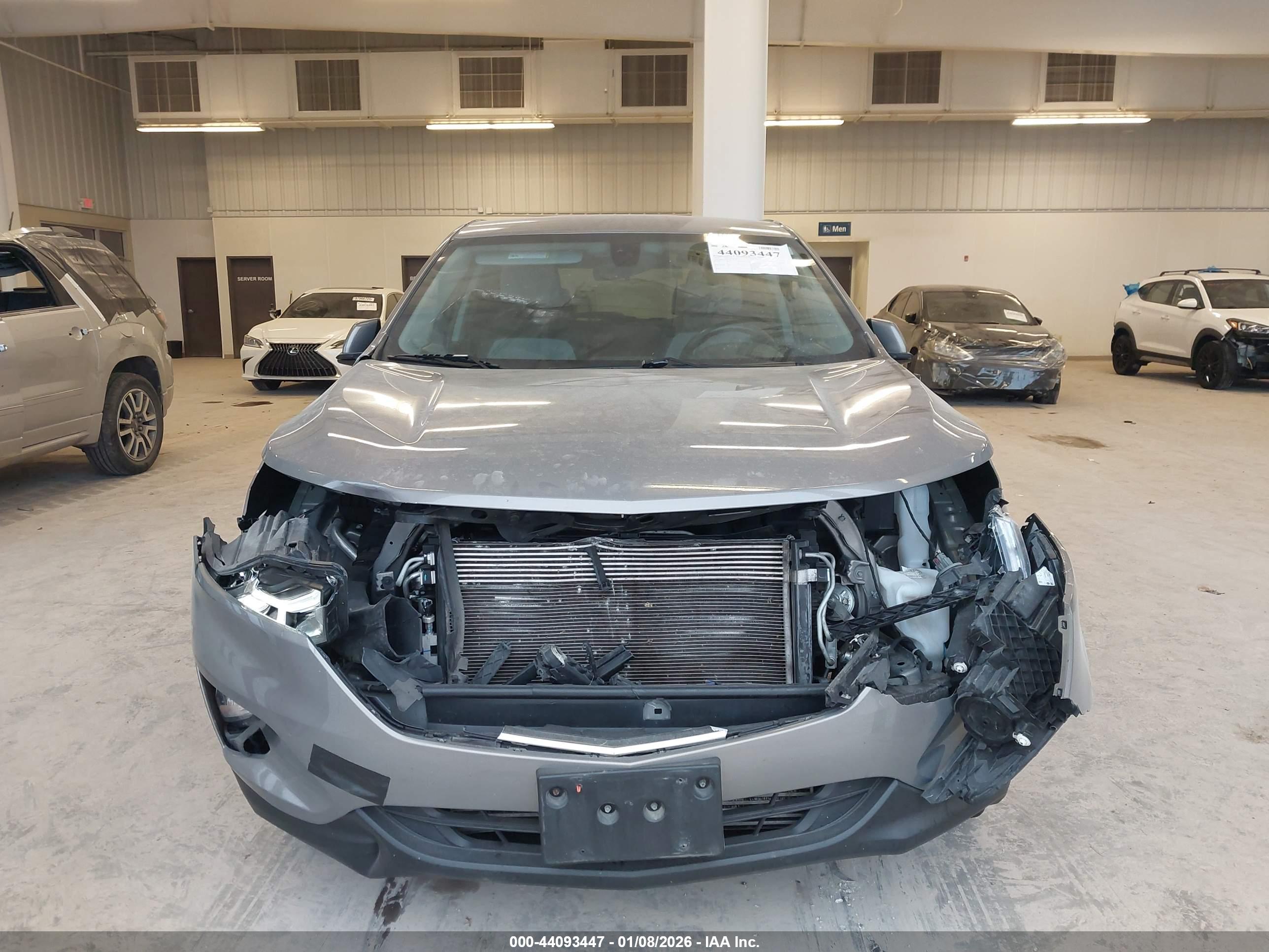 CHEVROLET EQUINOX image 6