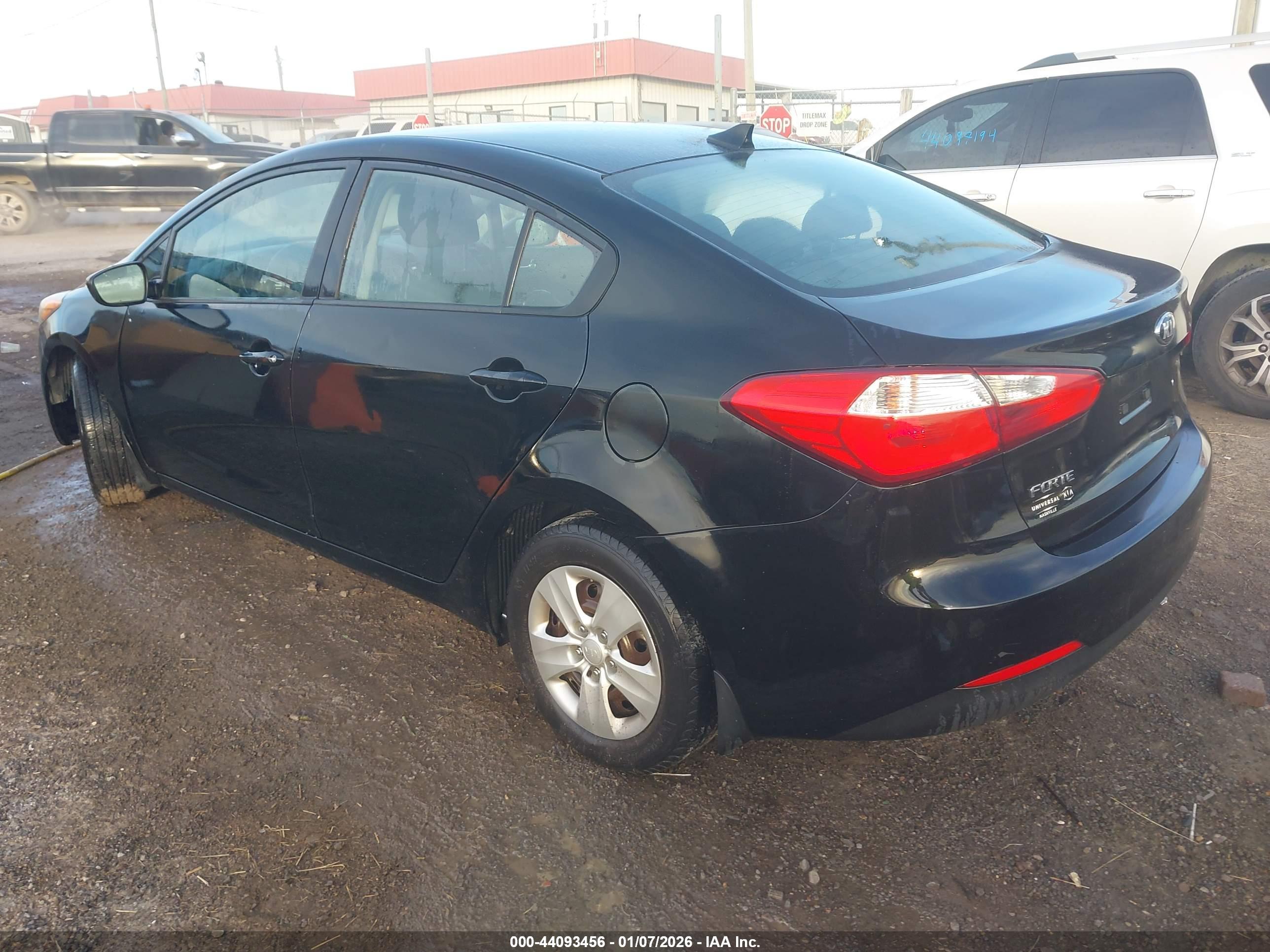 KIA FORTE image 3