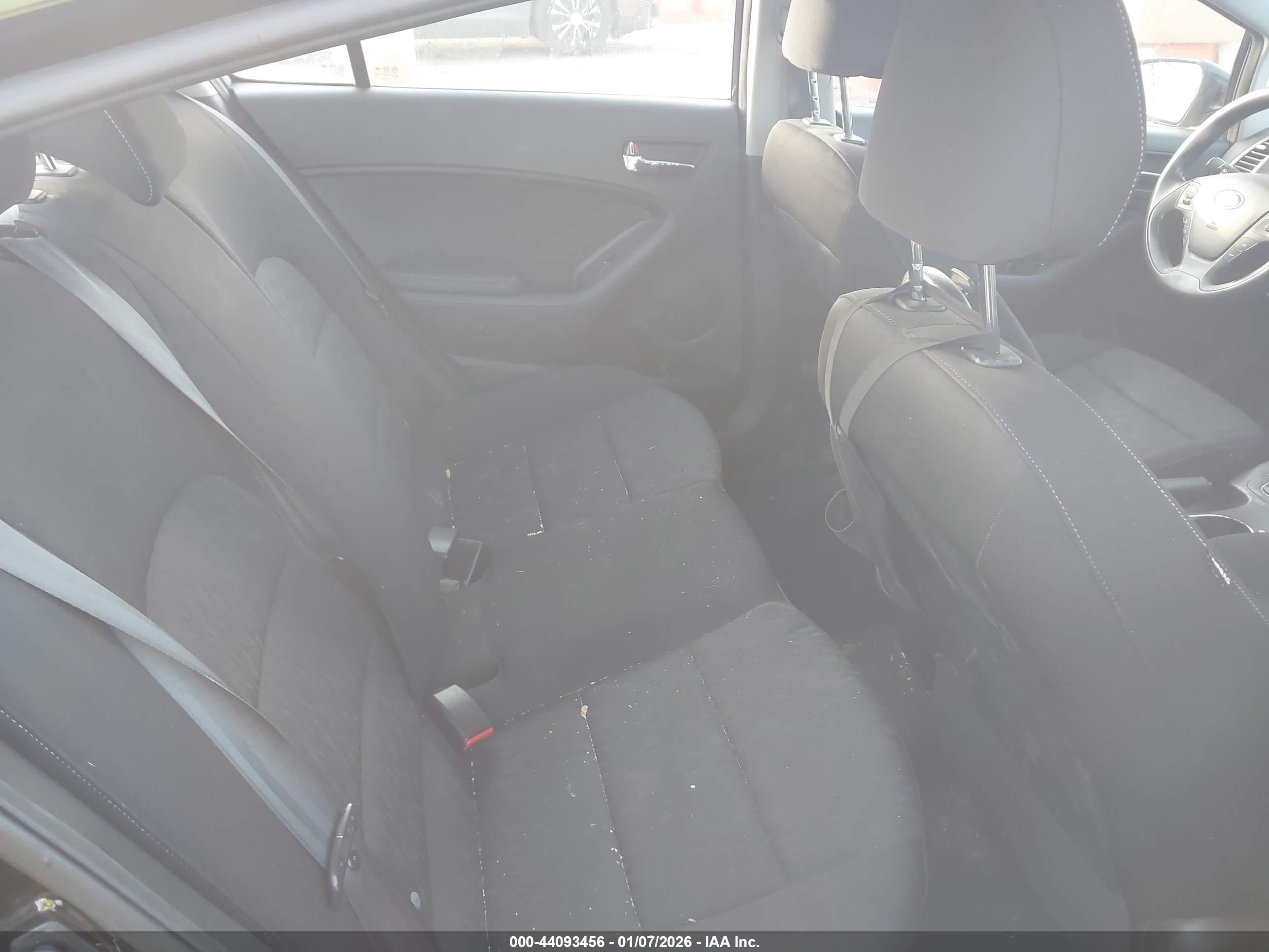 KIA FORTE image 8