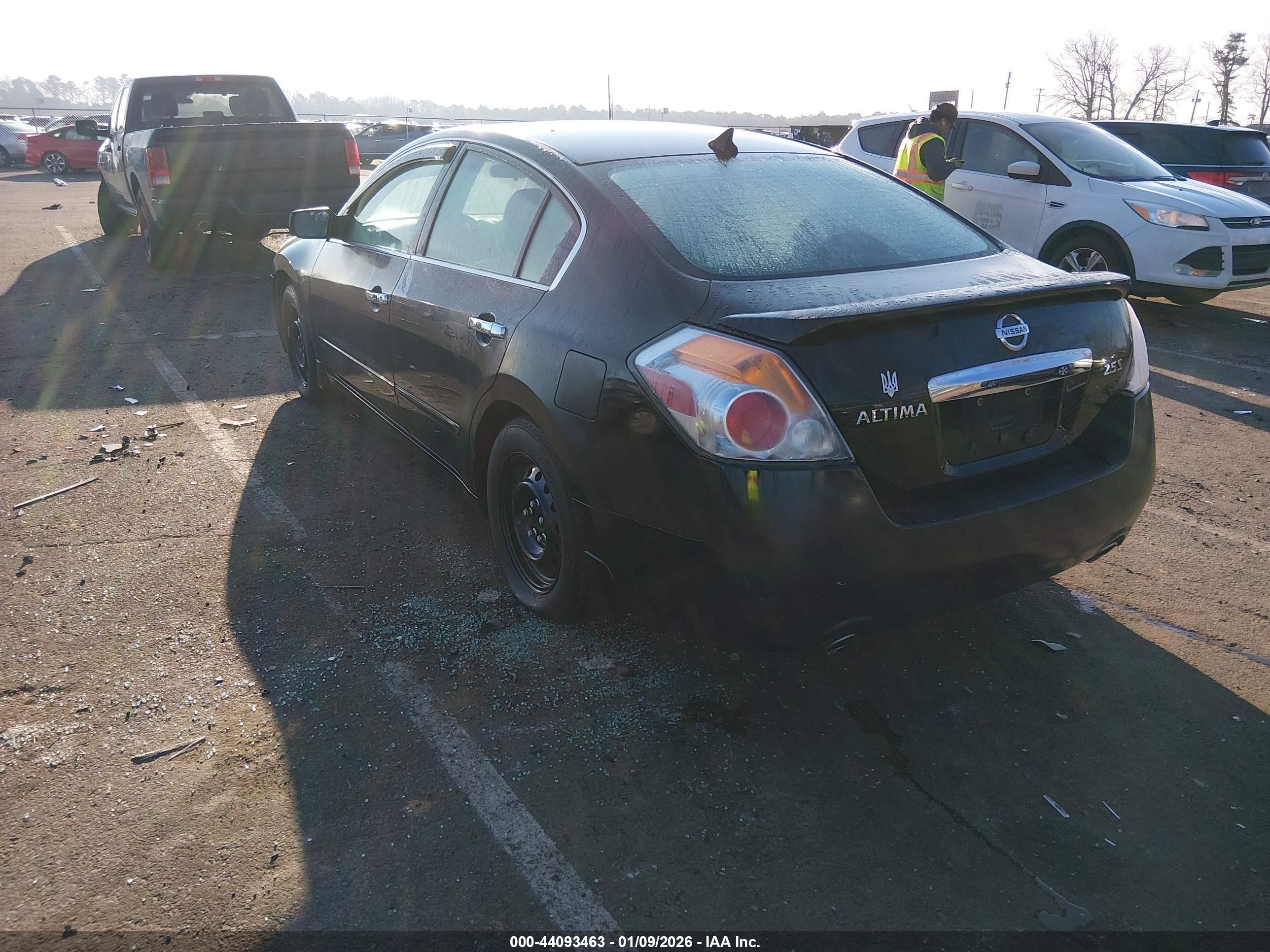 NISSAN ALTIMA image 3