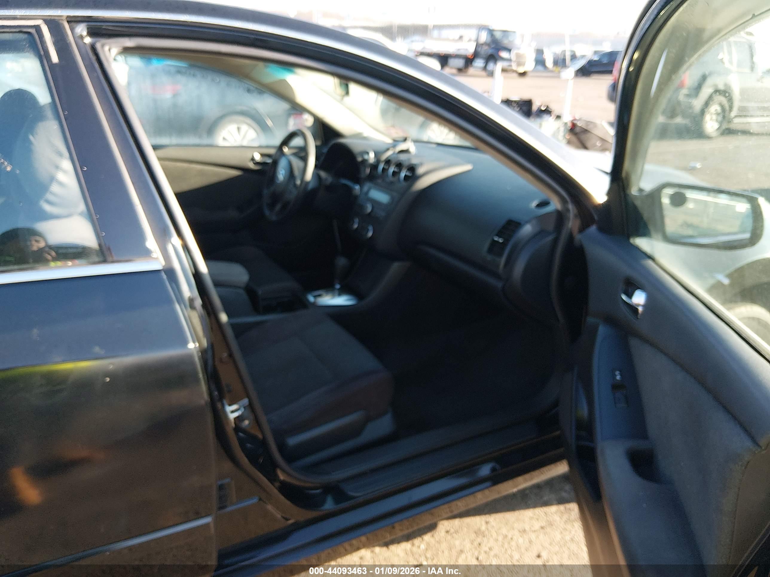 NISSAN ALTIMA image 5
