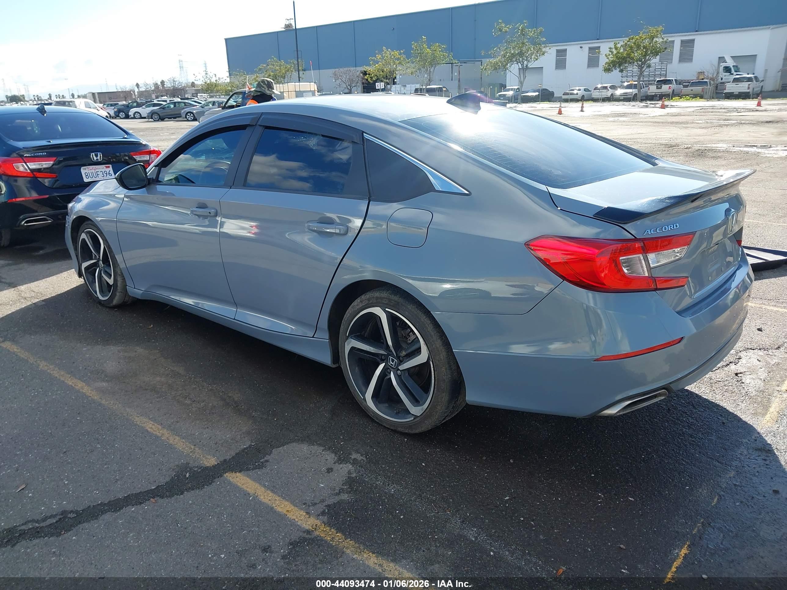 HONDA ACCORD image 3