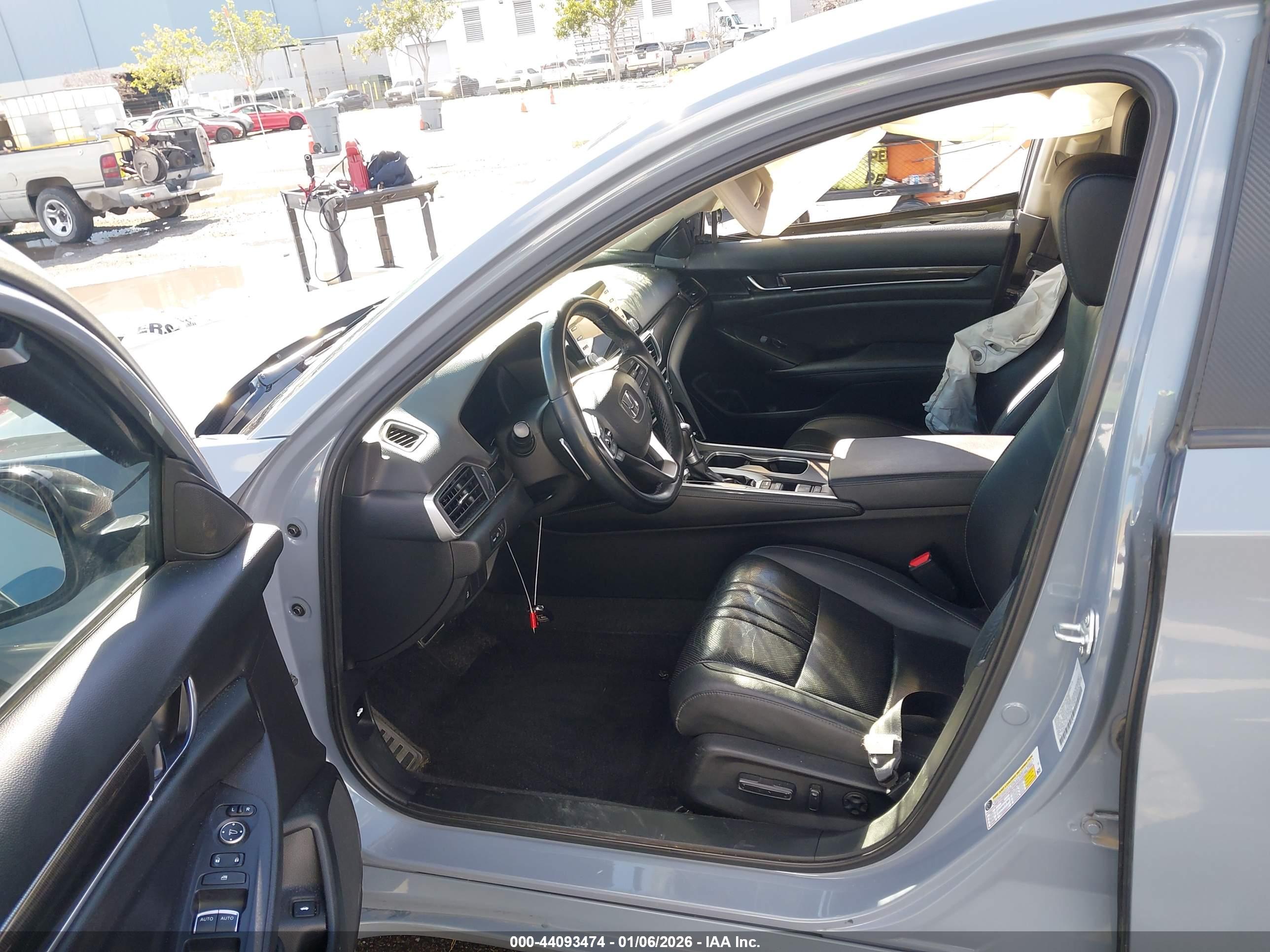 HONDA ACCORD image 5