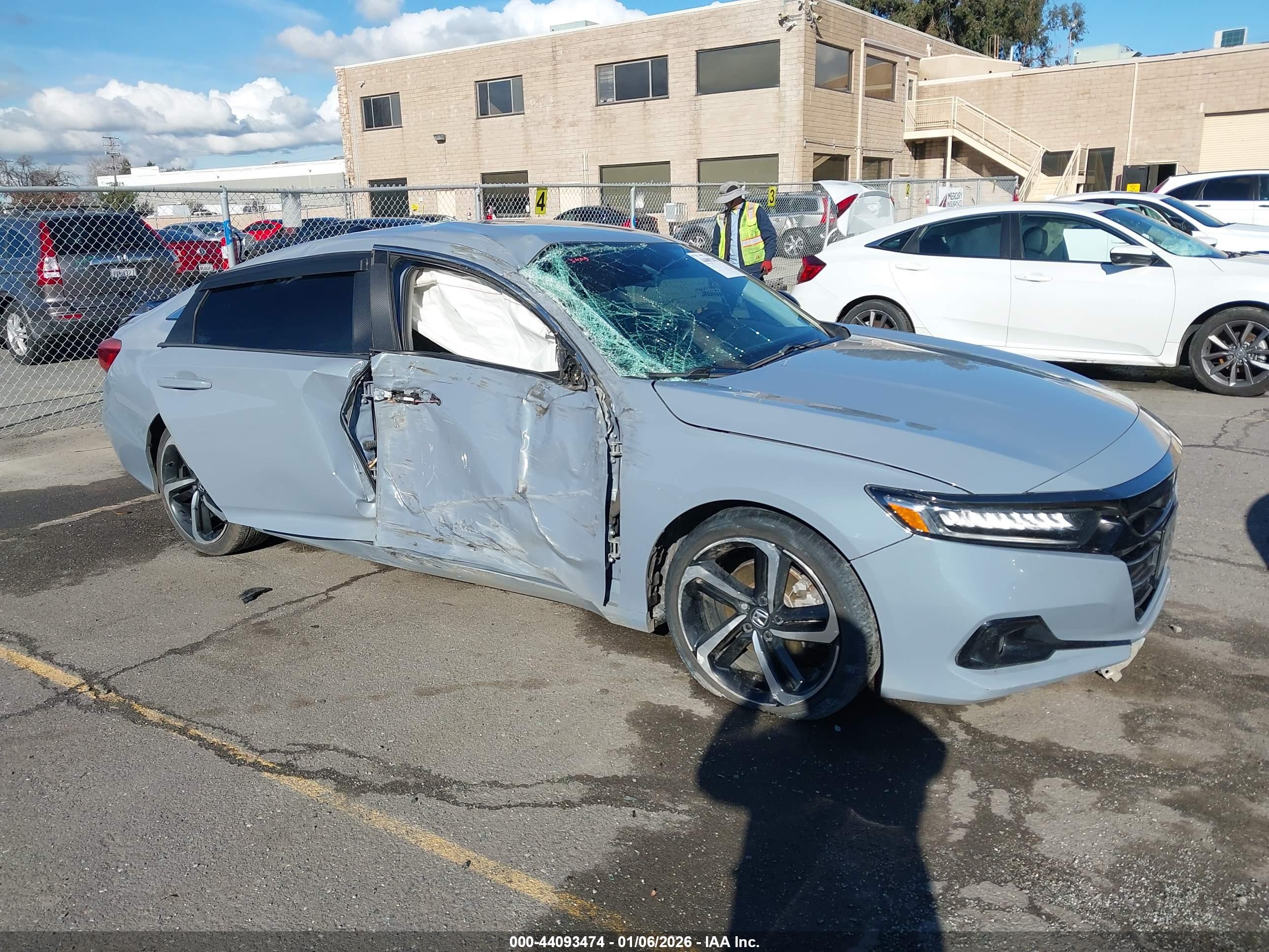 HONDA ACCORD image 6