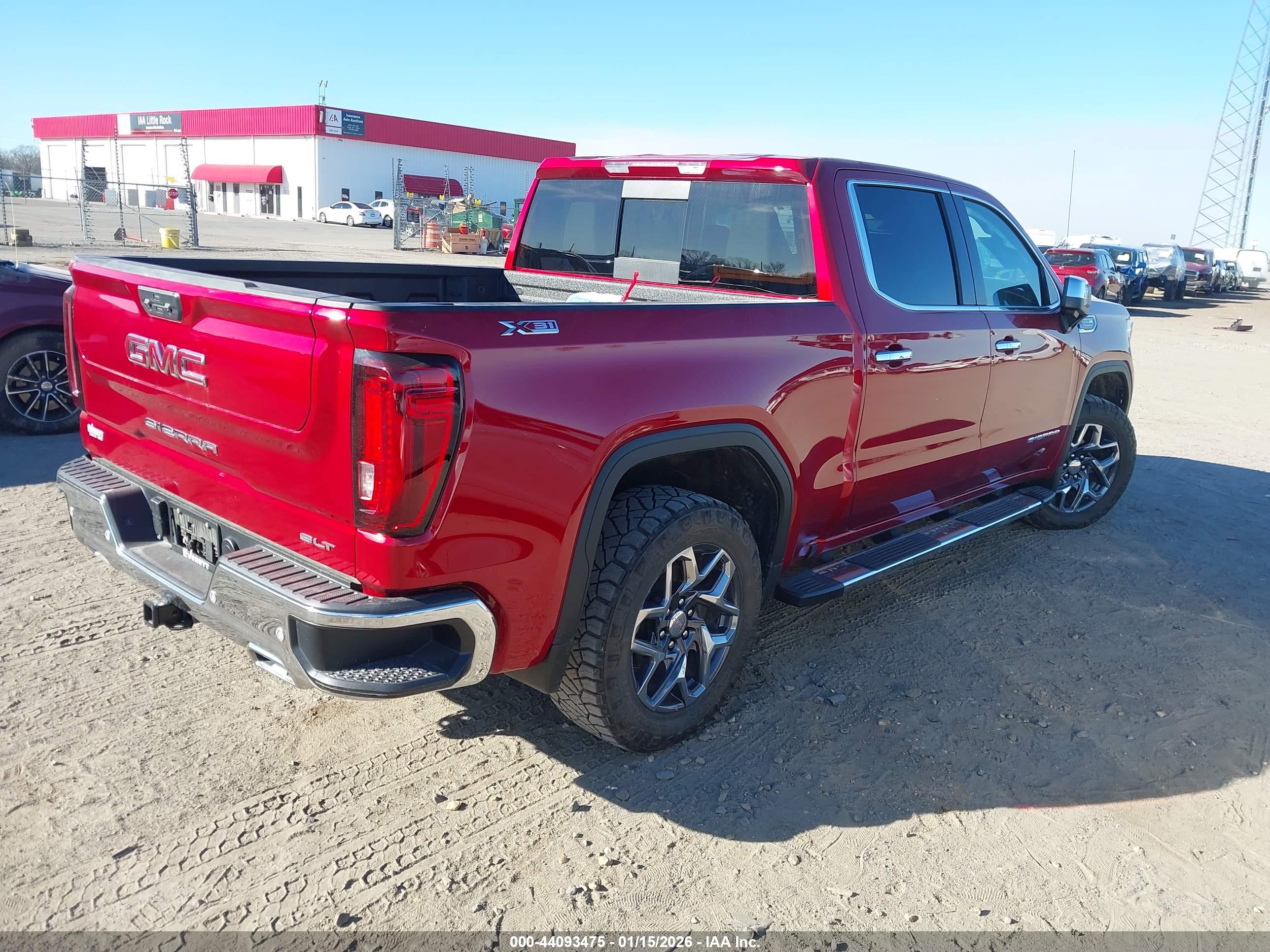 GMC SIERRA image 4