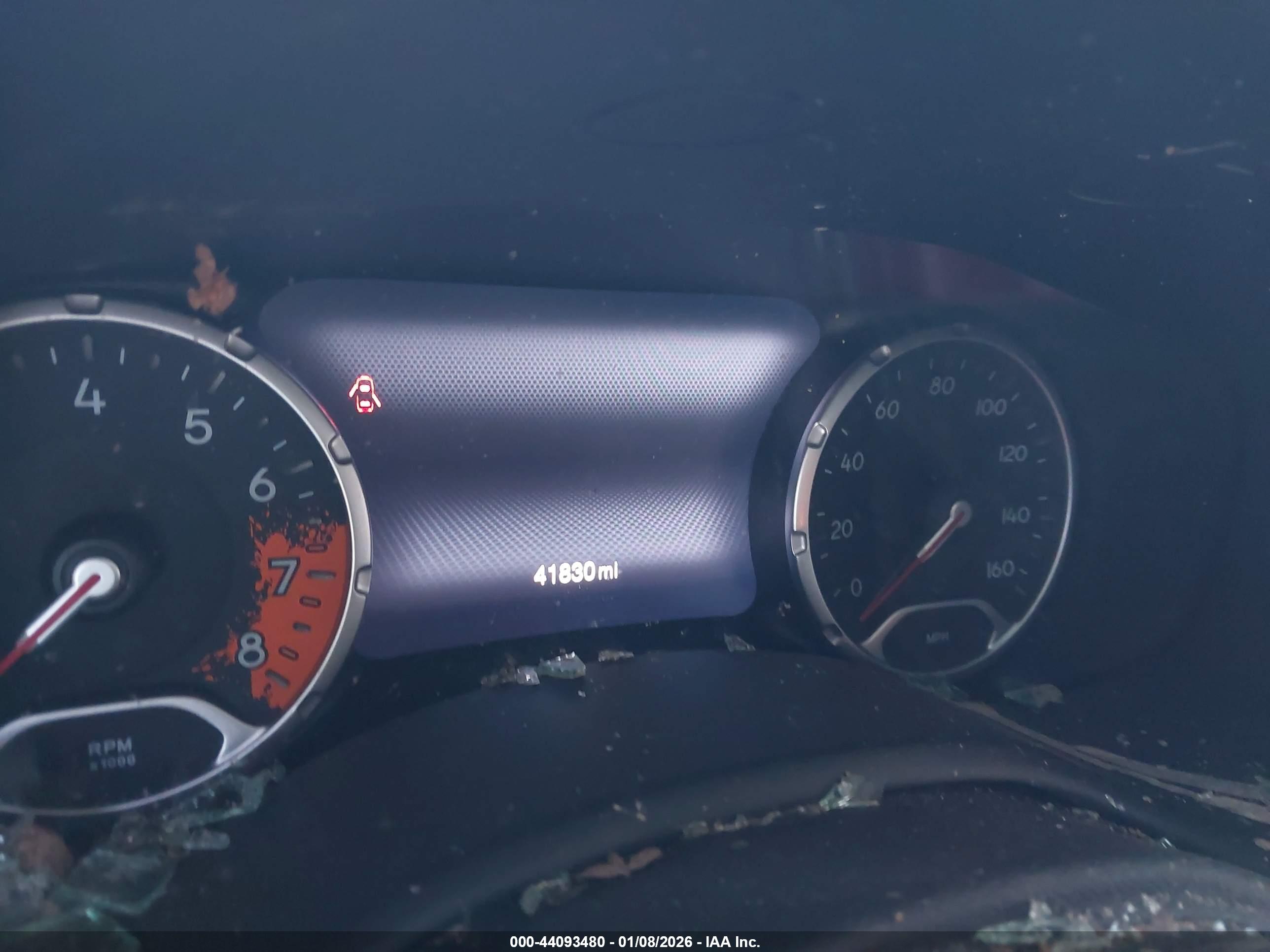 JEEP RENEGADE image 7