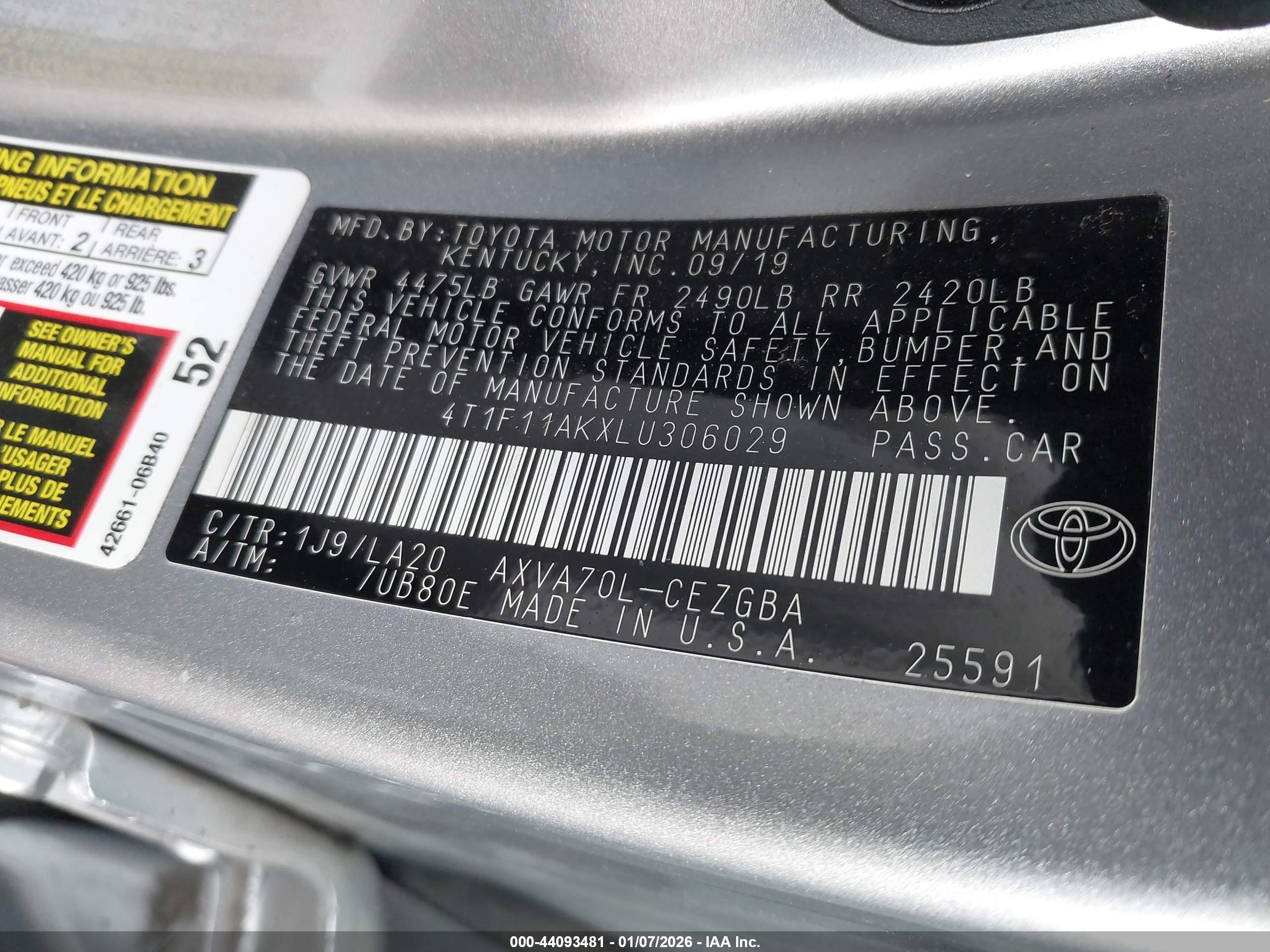 TOYOTA CAMRY image 9