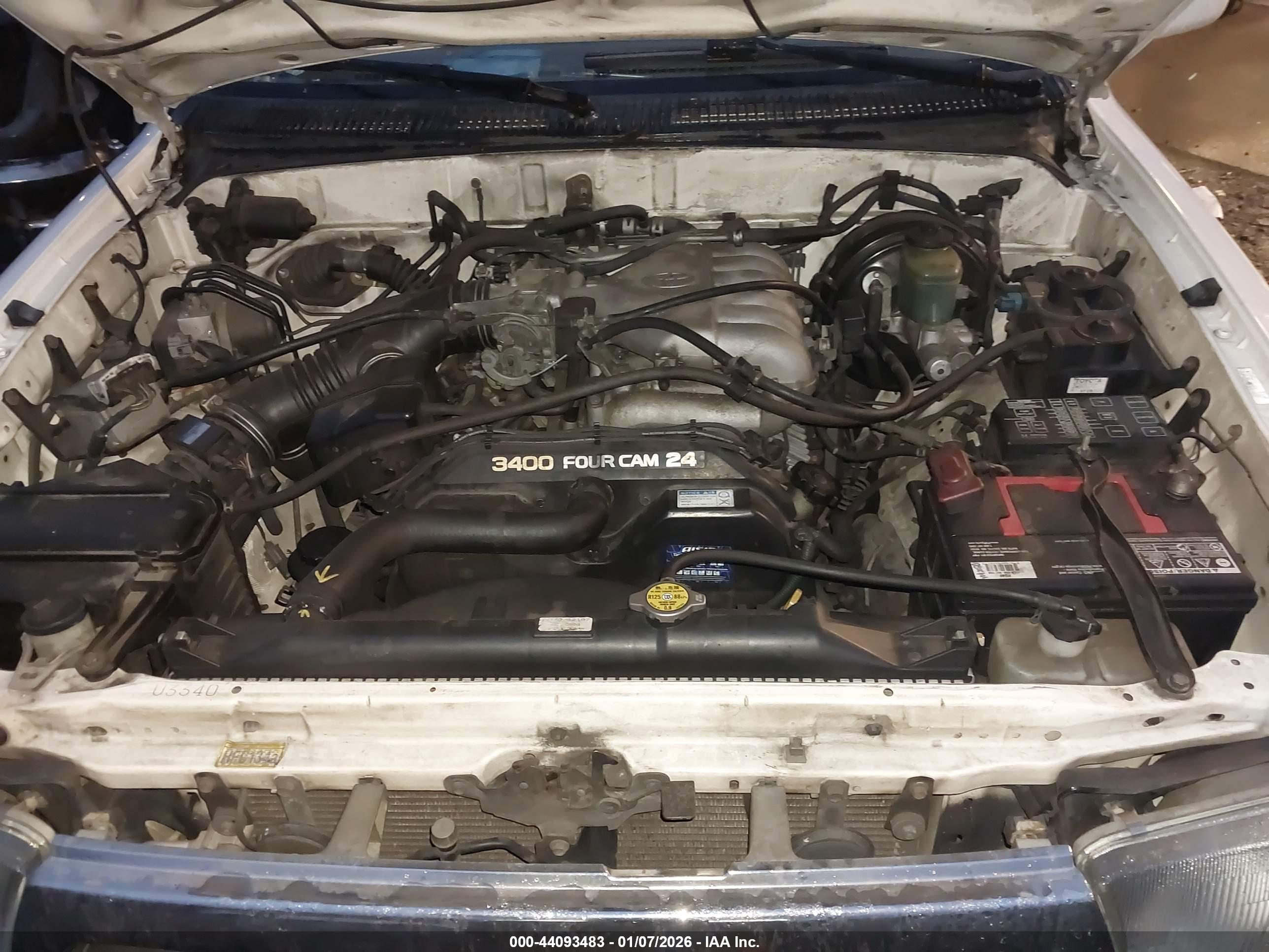 TOYOTA 4RUNNER image 10