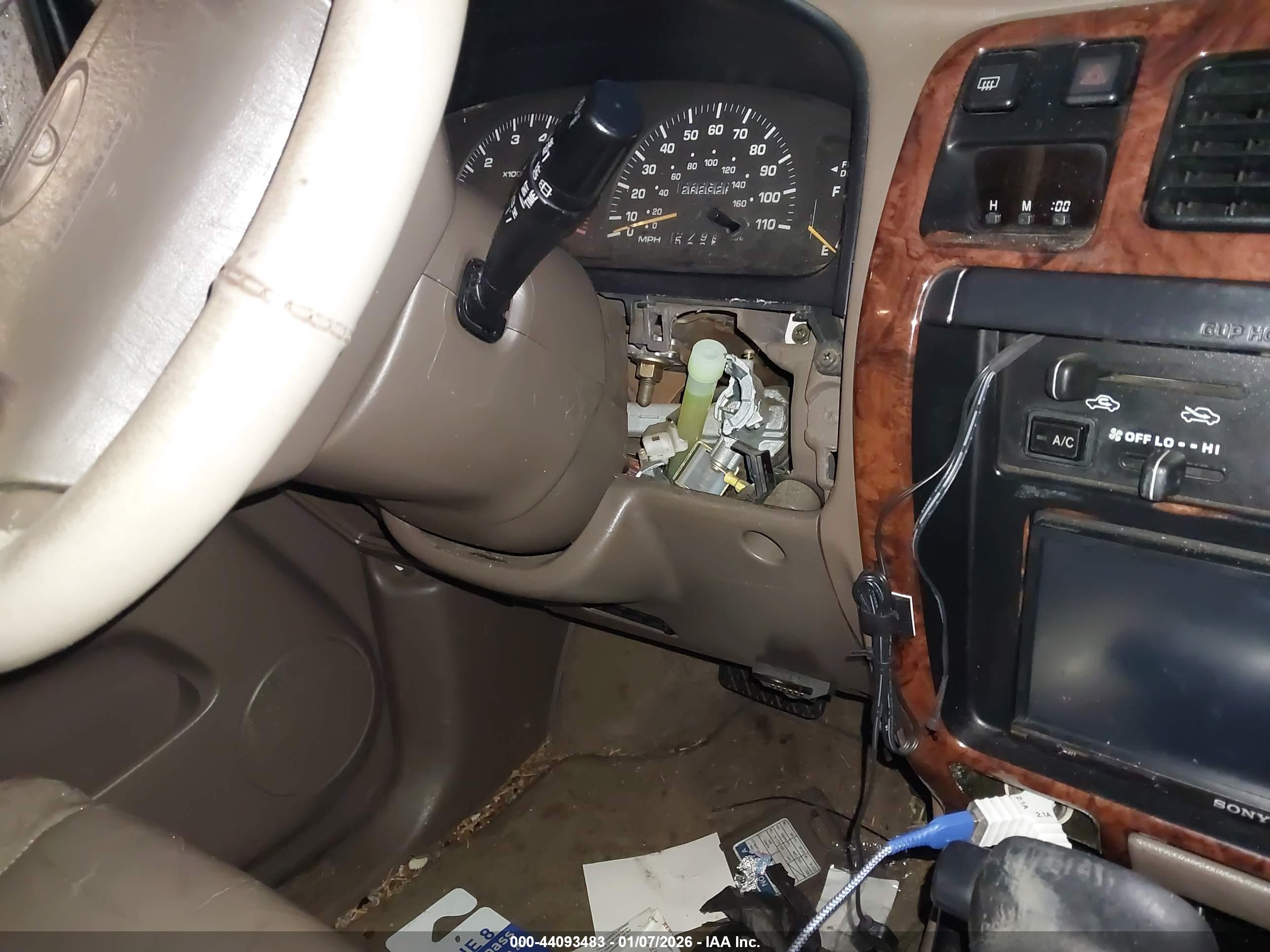 TOYOTA 4RUNNER image 6