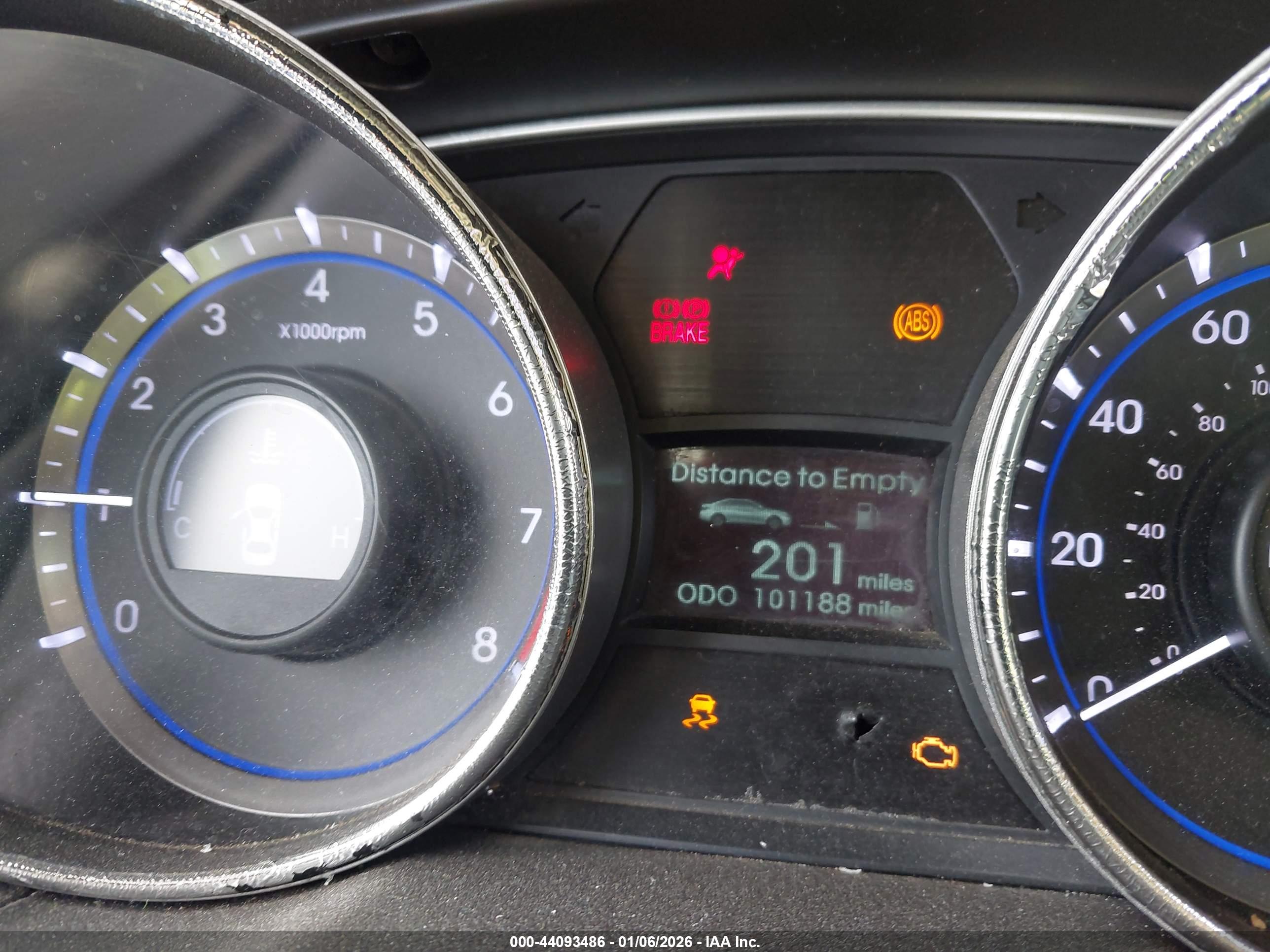 HYUNDAI SONATA image 7
