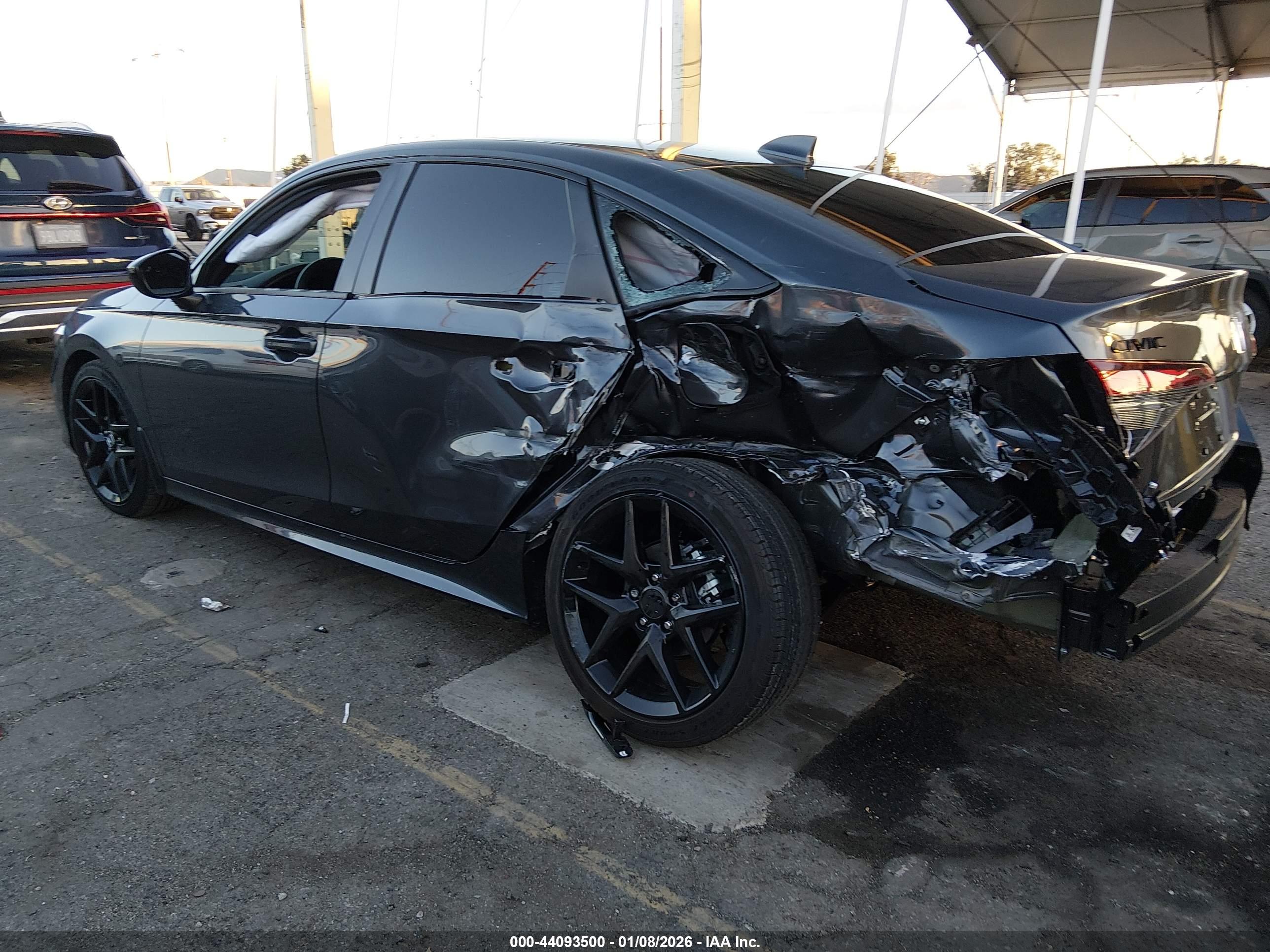 HONDA CIVIC image 3