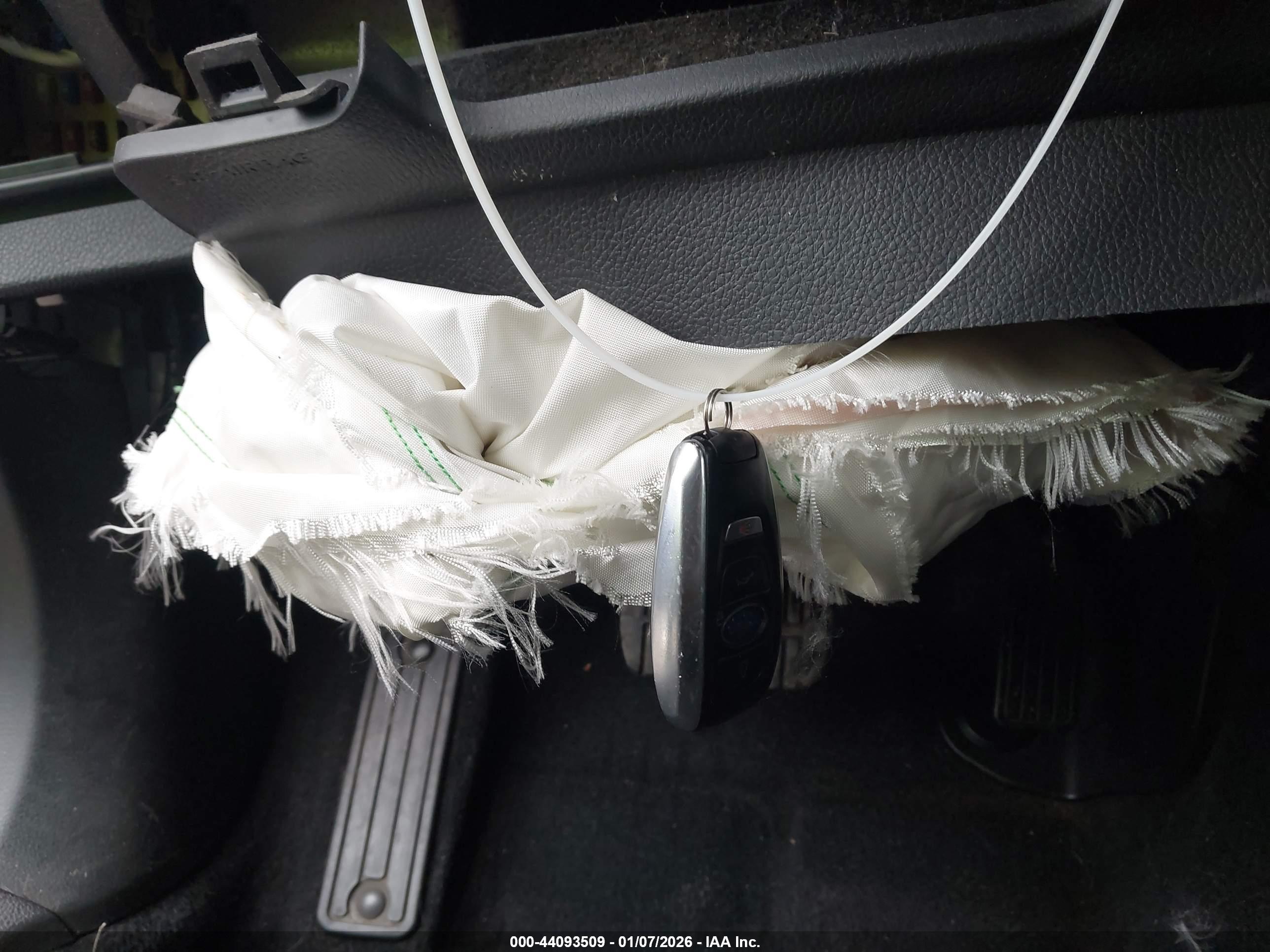 SUBARU FORESTER image 11