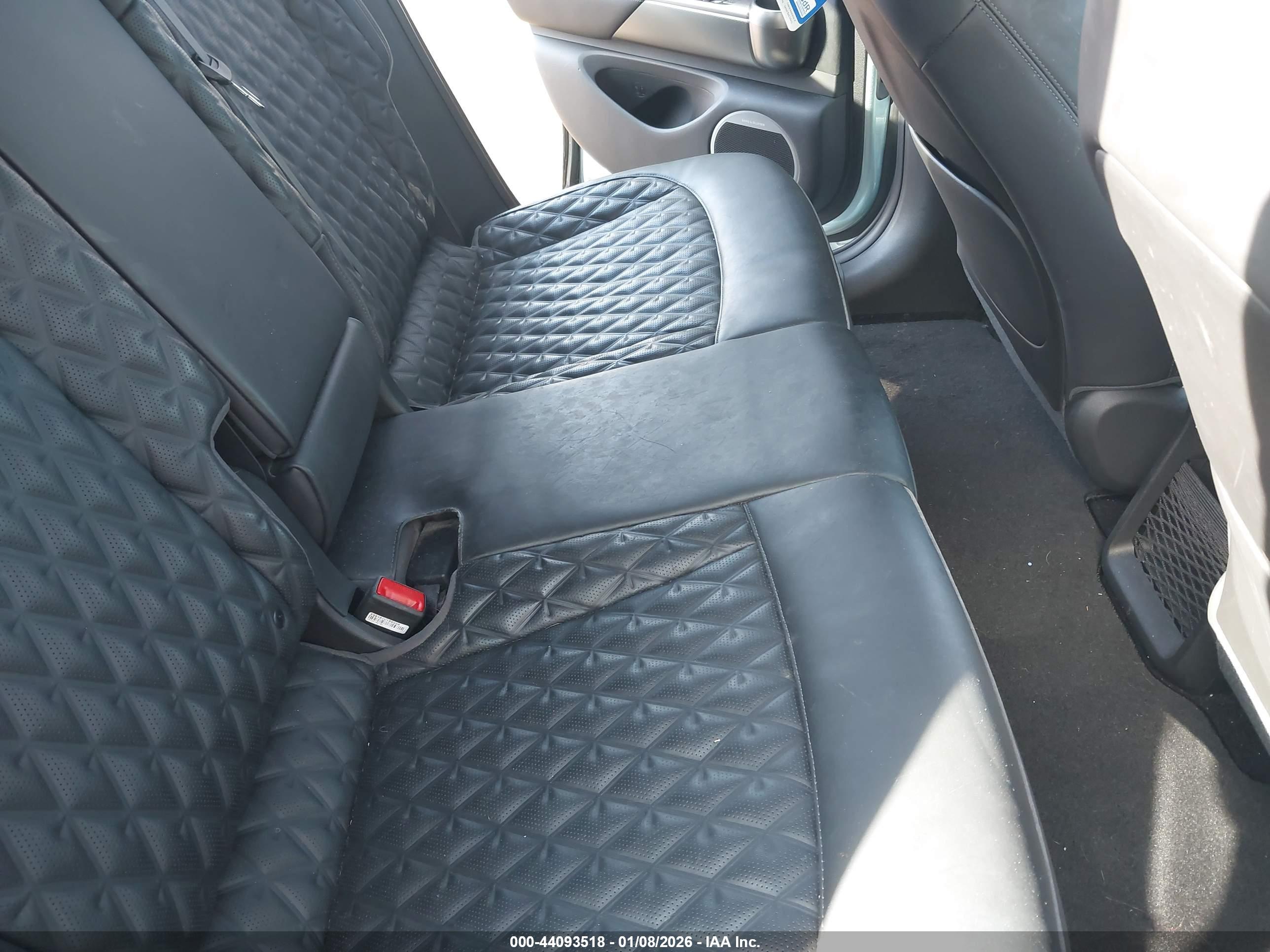 GENESIS GV60 image 8