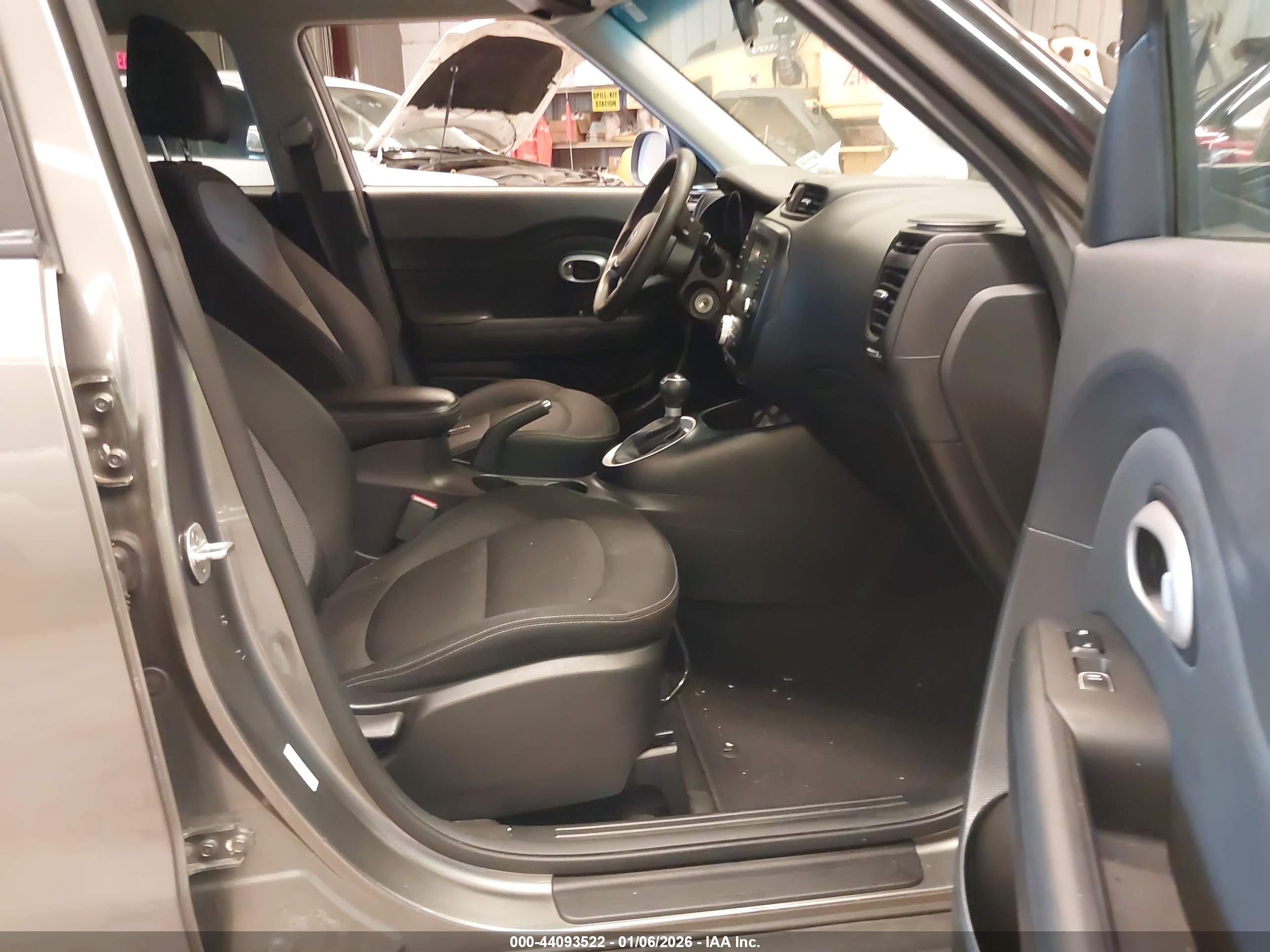 KIA SOUL image 5