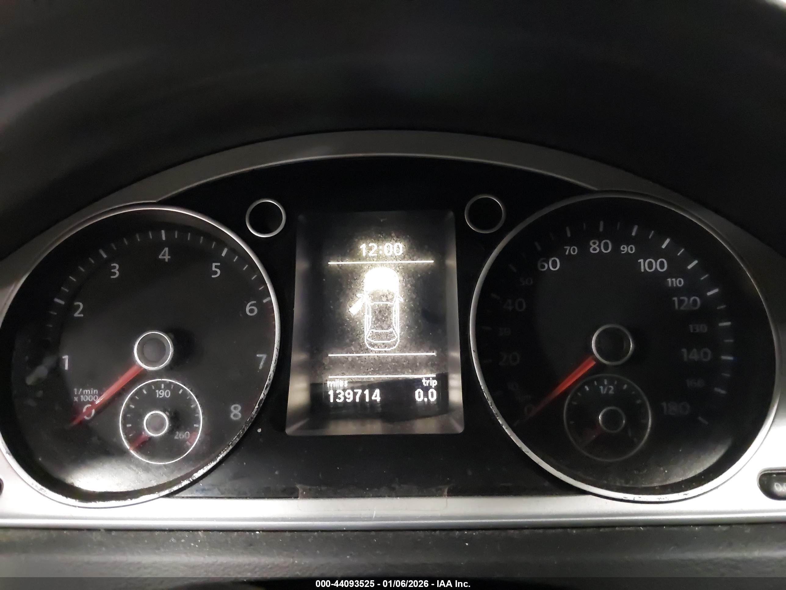 VOLKSWAGEN CC image 7