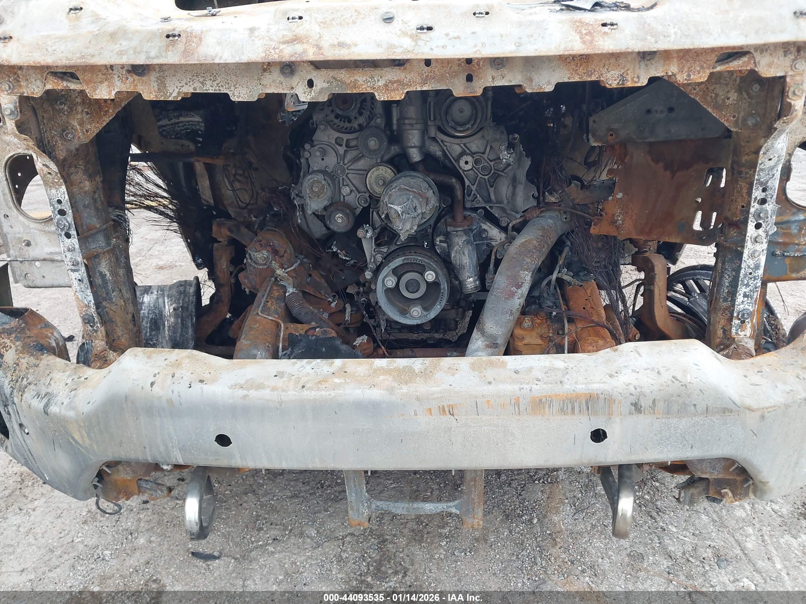 GMC SIERRA image 10