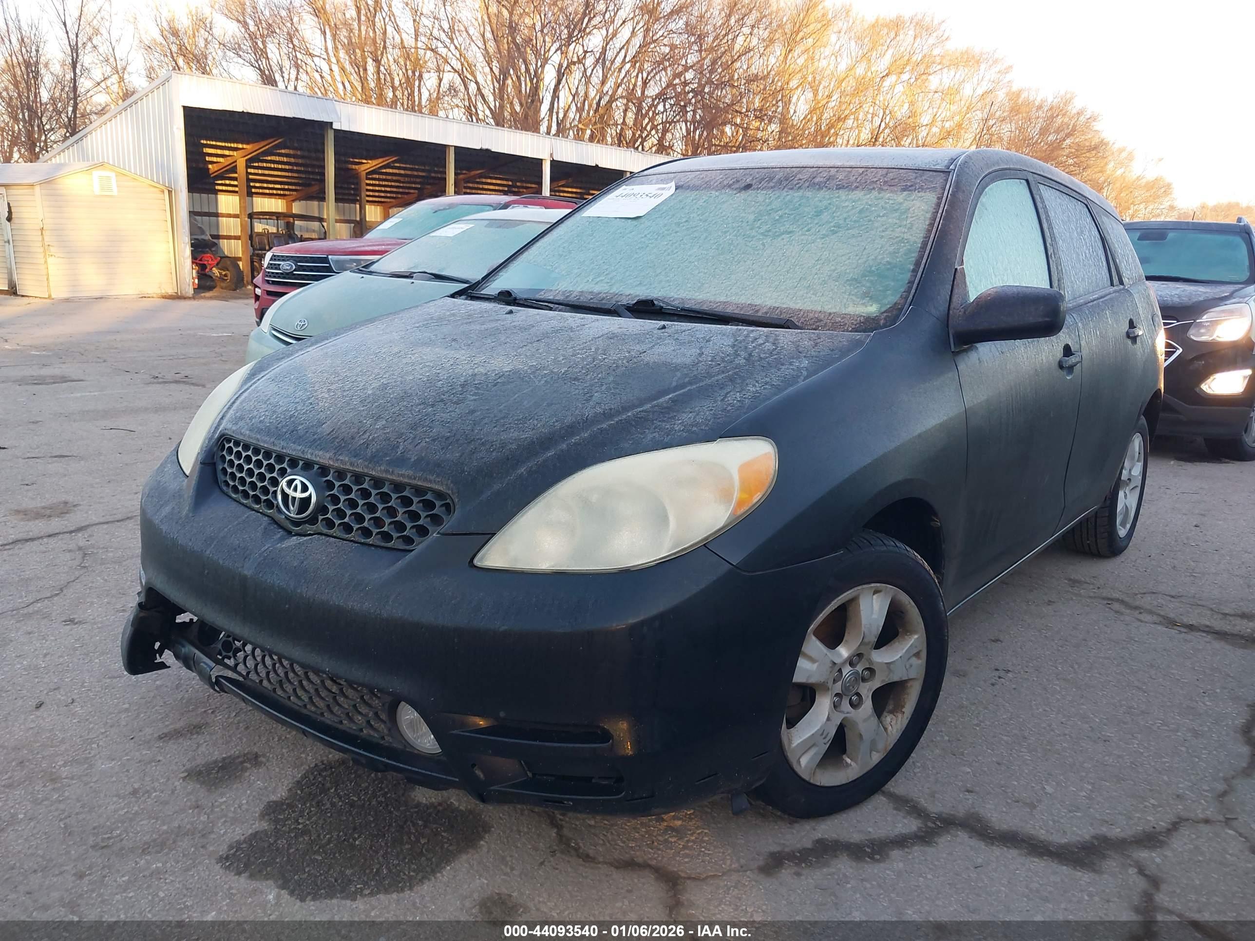 TOYOTA MATRIX image 2